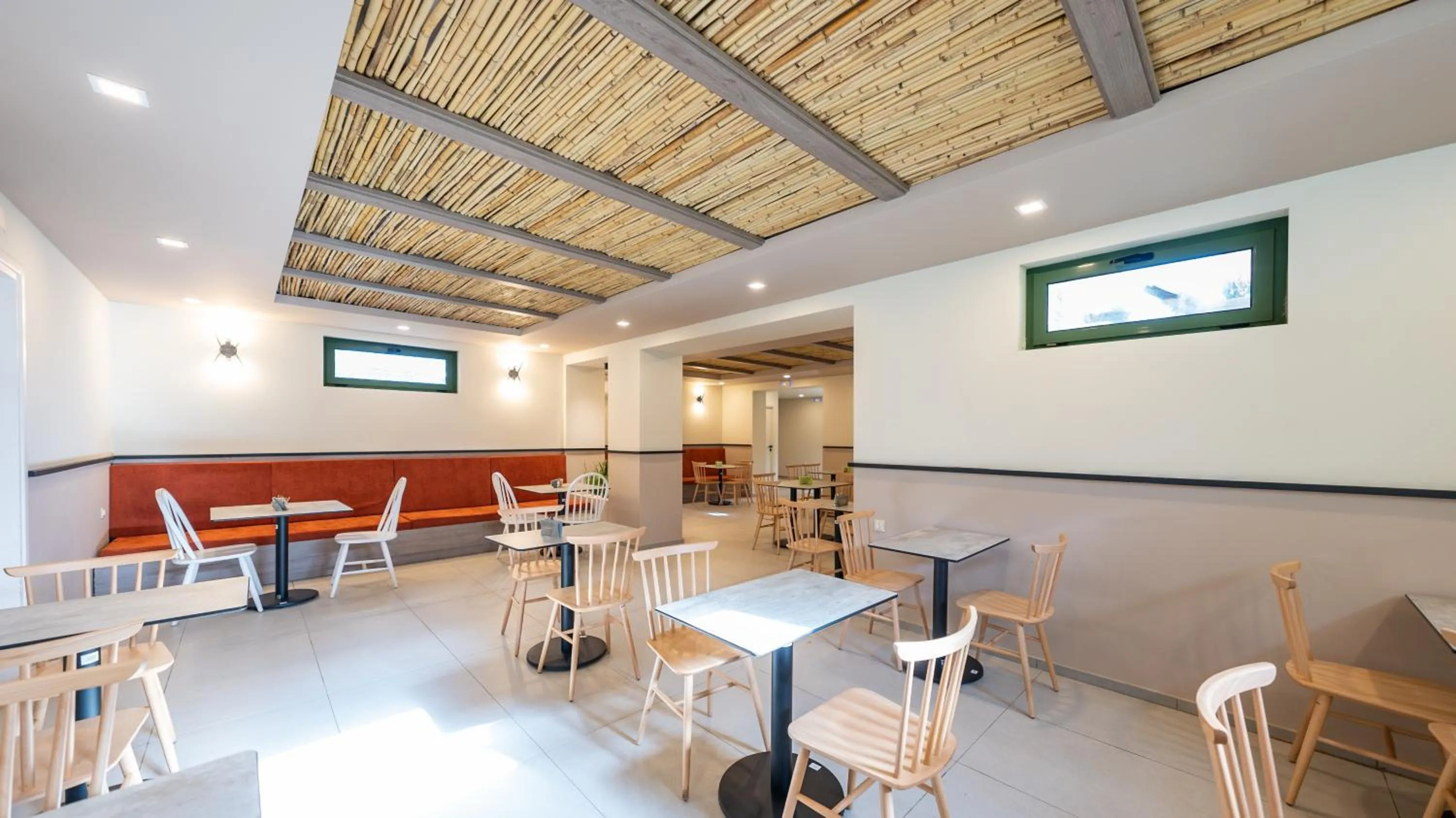 Restaurant/places to eat in Erato Beach Hotel Adults Only by Smile Hotels