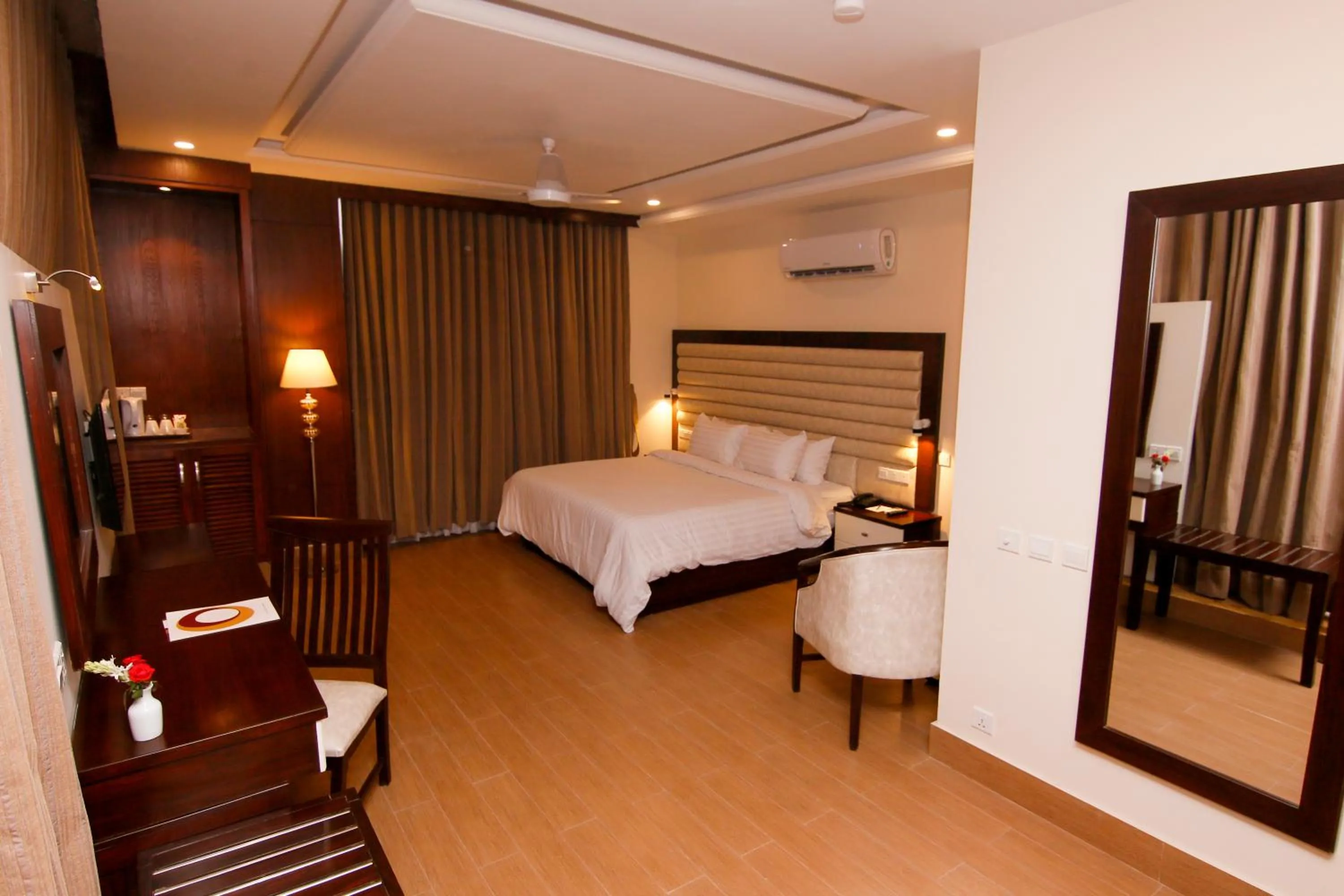 Photo of the whole room, Bed in Hotel One Rahim Yar Khan Club Road