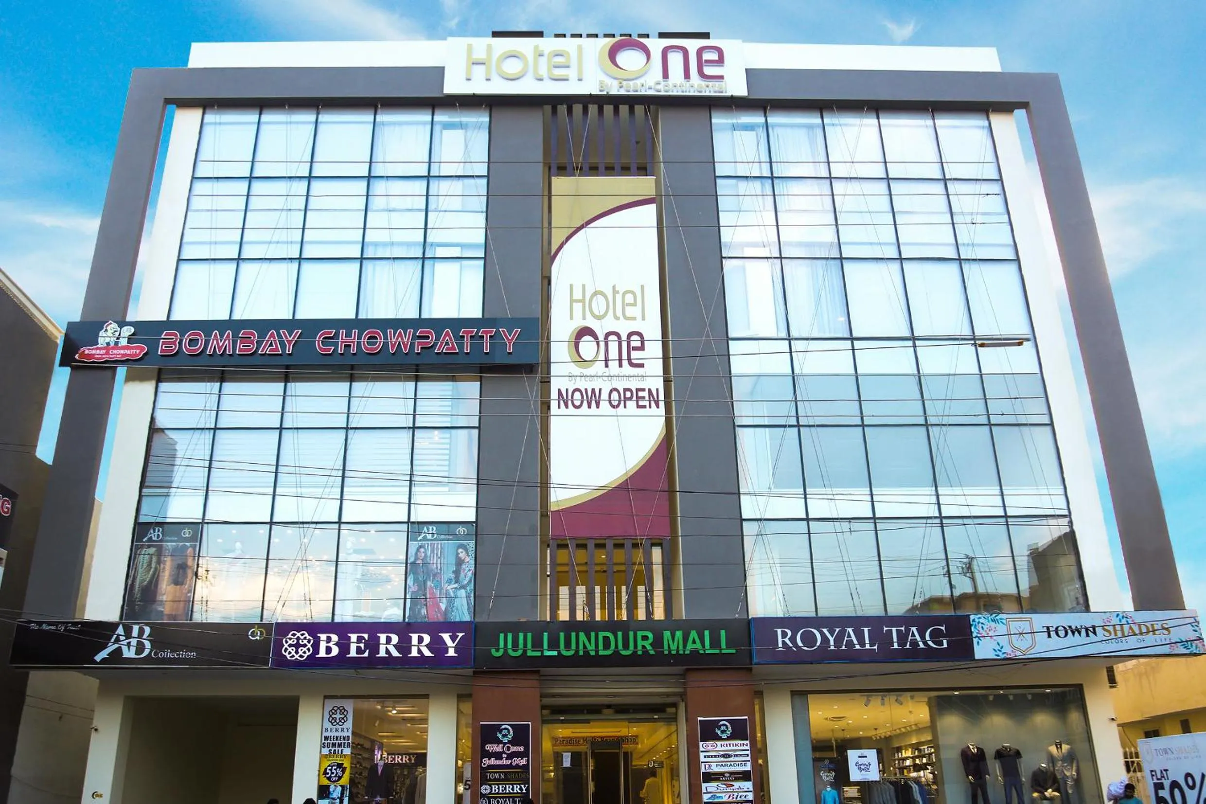 Property building in Hotel One Rahim Yar Khan Club Road