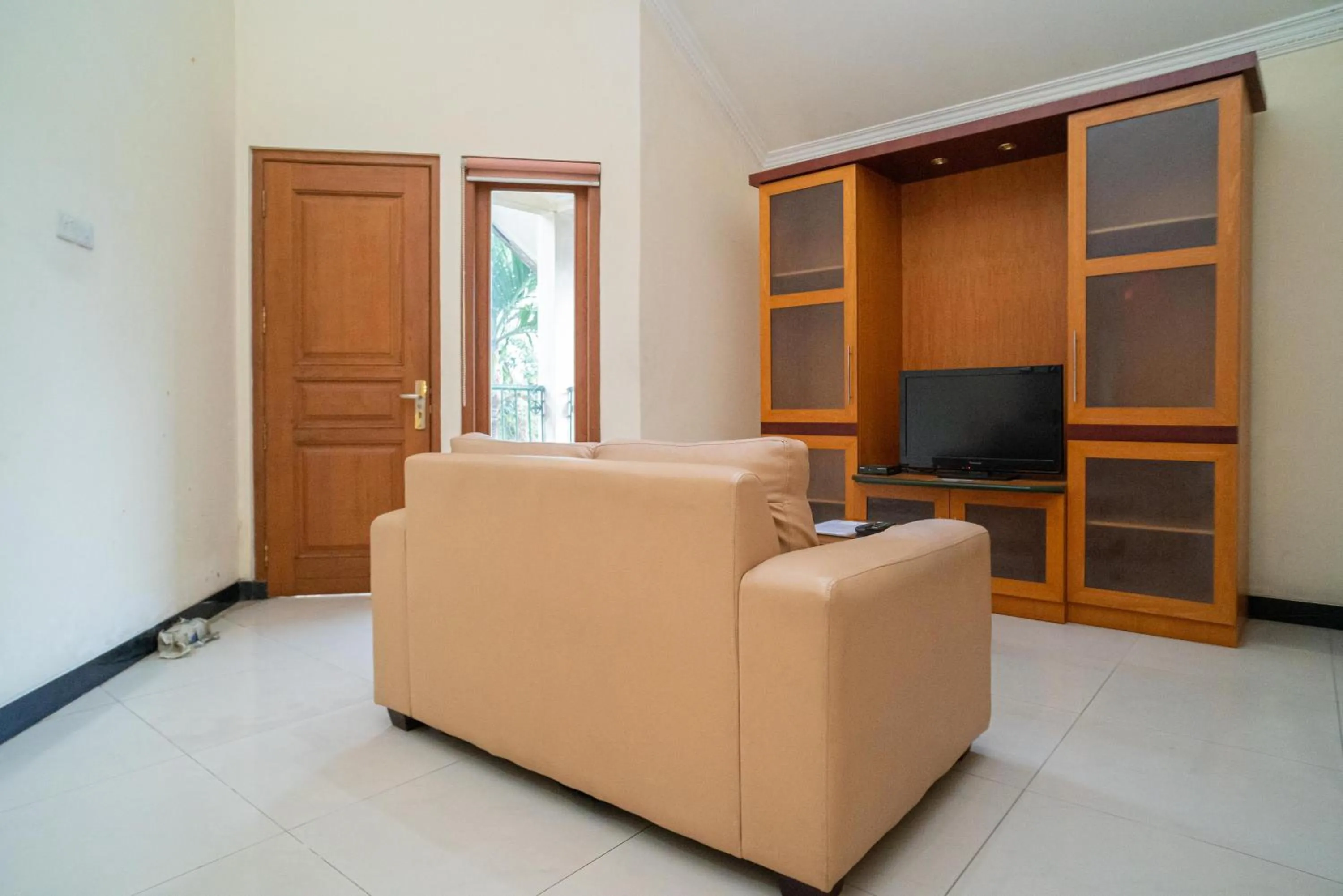 Bedroom in RedDoorz near Rumah Sakit Baptis Kediri