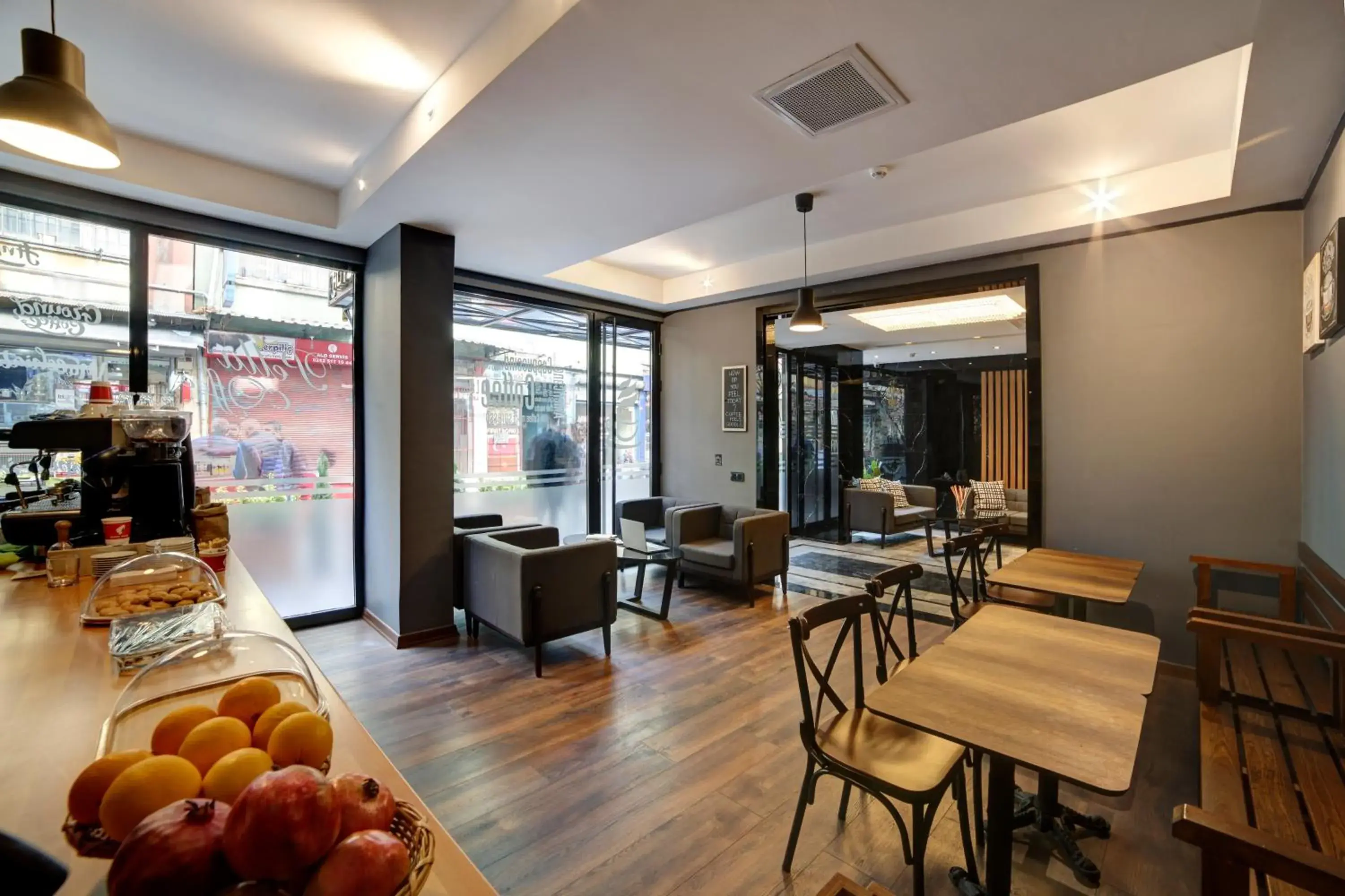 Lounge or bar in Pell Palace Hotel & SPA Lounge or bar in Pell Palace Hotel & SPA