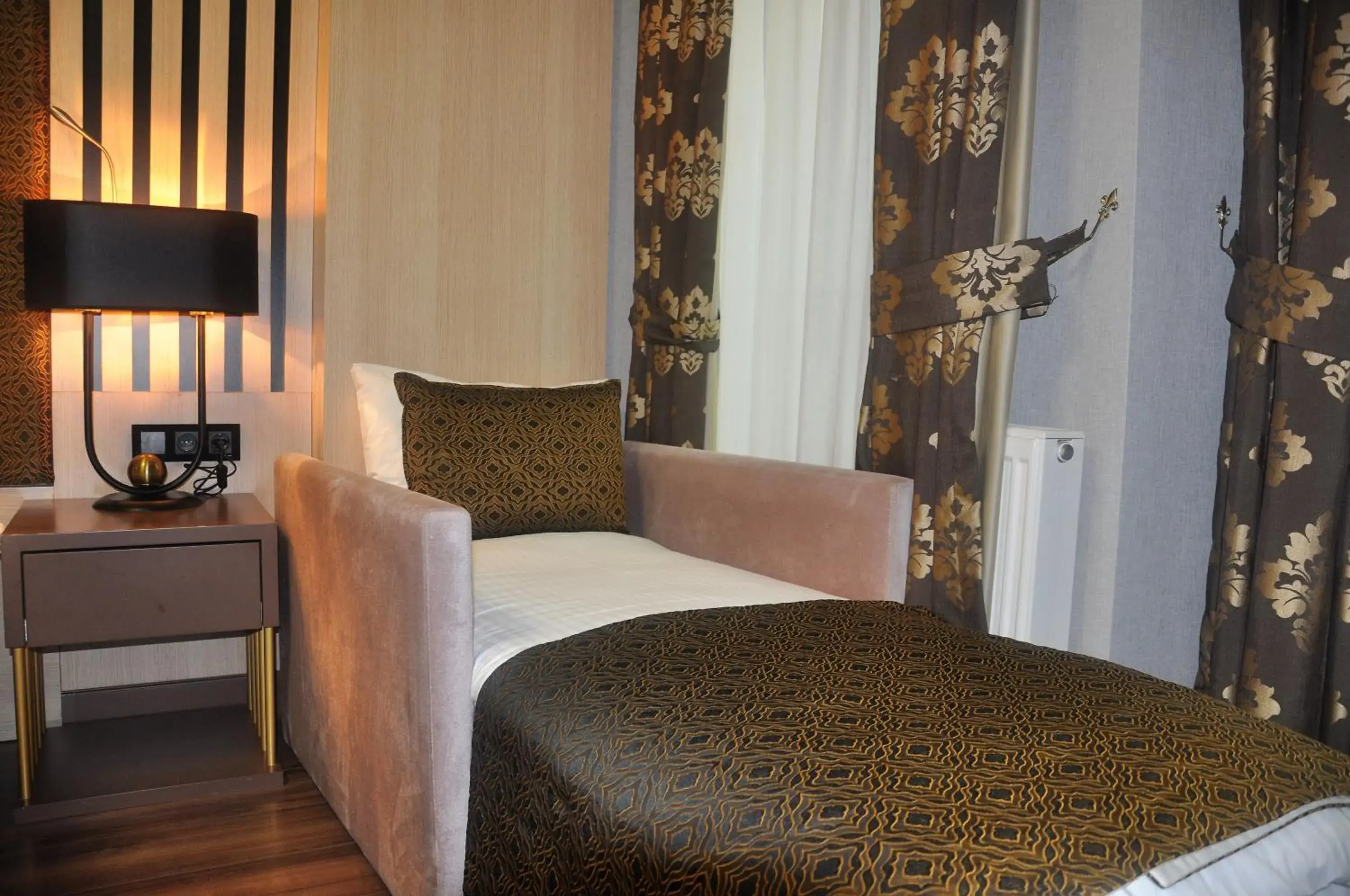 Deluxe Double or Twin Room in Pell Palace Hotel & SPA Deluxe Double or Twin Room in Pell Palace Hotel & SPA