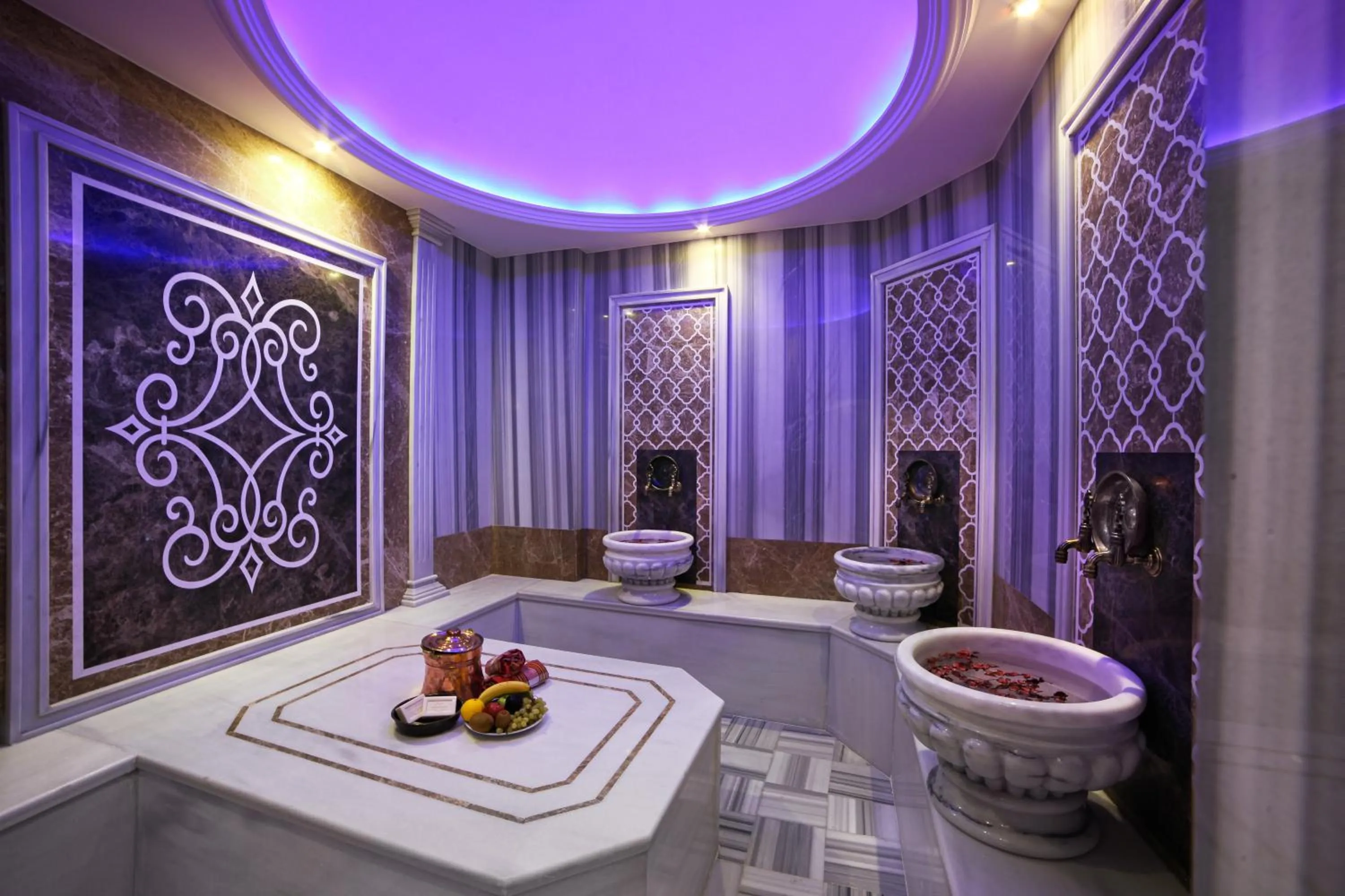 Spa and wellness centre/facilities in Pell Palace Hotel & SPA