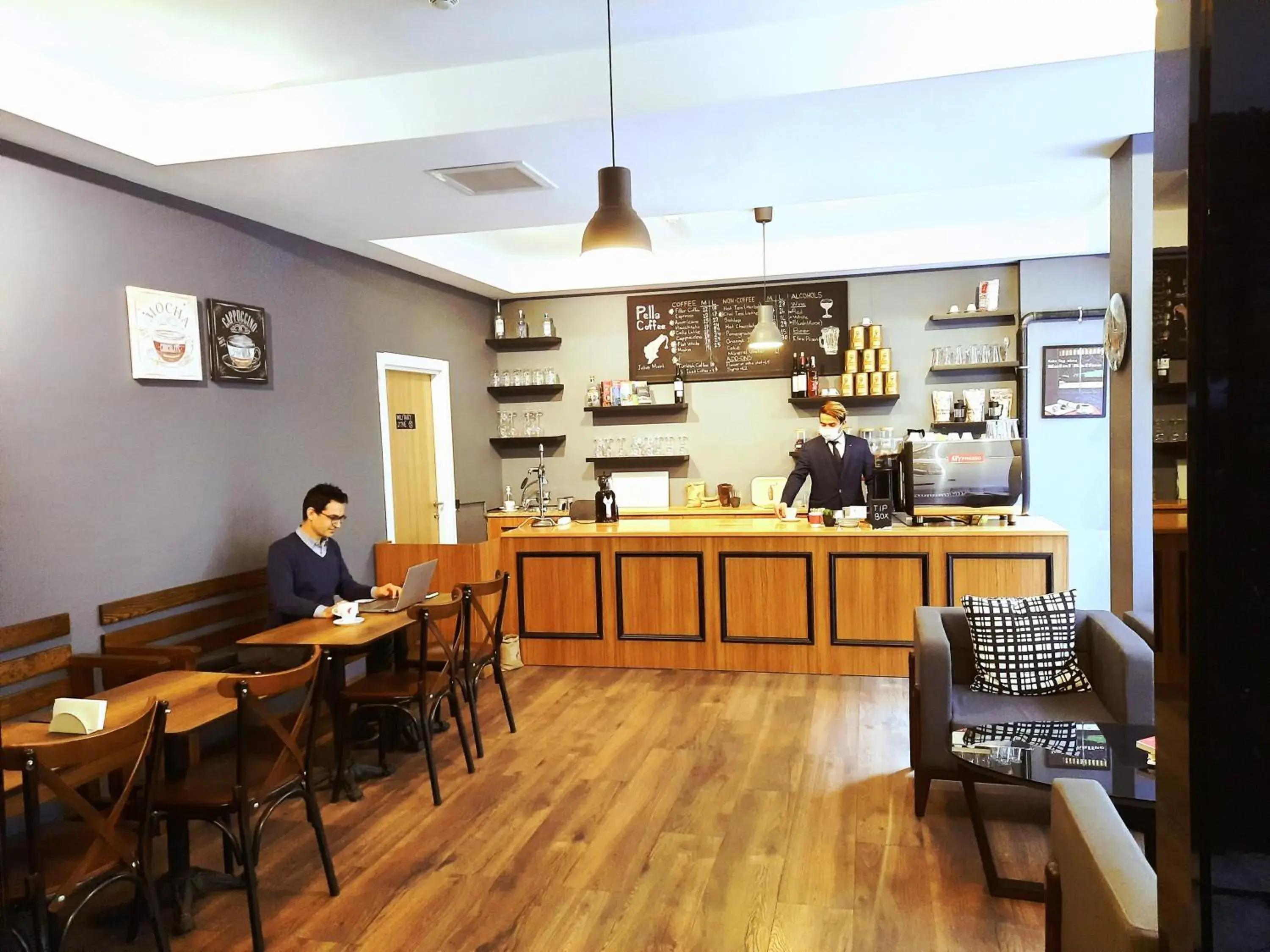 Lounge or bar in Pell Palace Hotel & SPA Lounge or bar in Pell Palace Hotel & SPA