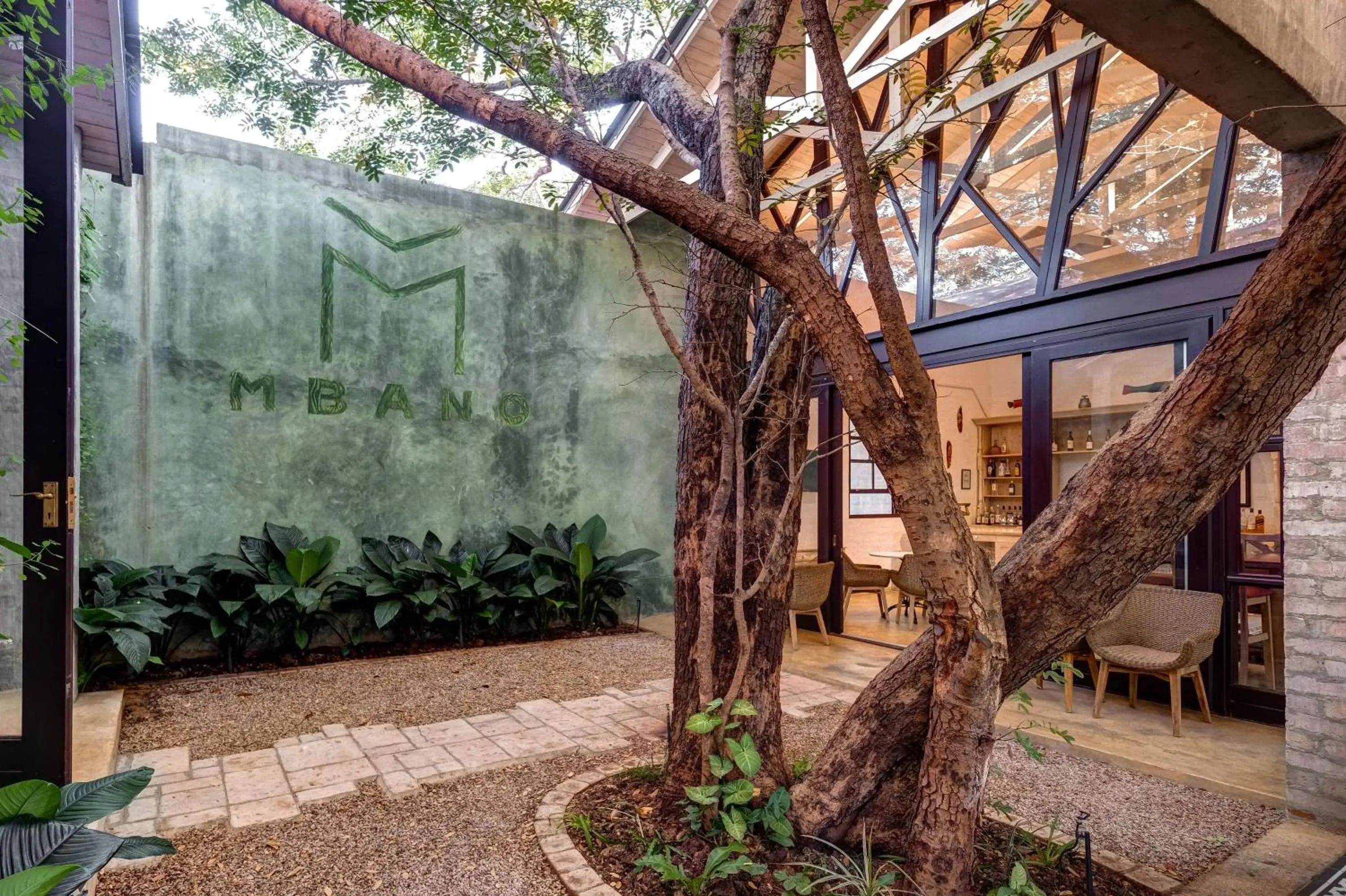 Inner courtyard view in Mbano Manor Hotel Victoria Falls Inner courtyard view in Mbano Manor Hotel Victoria Falls