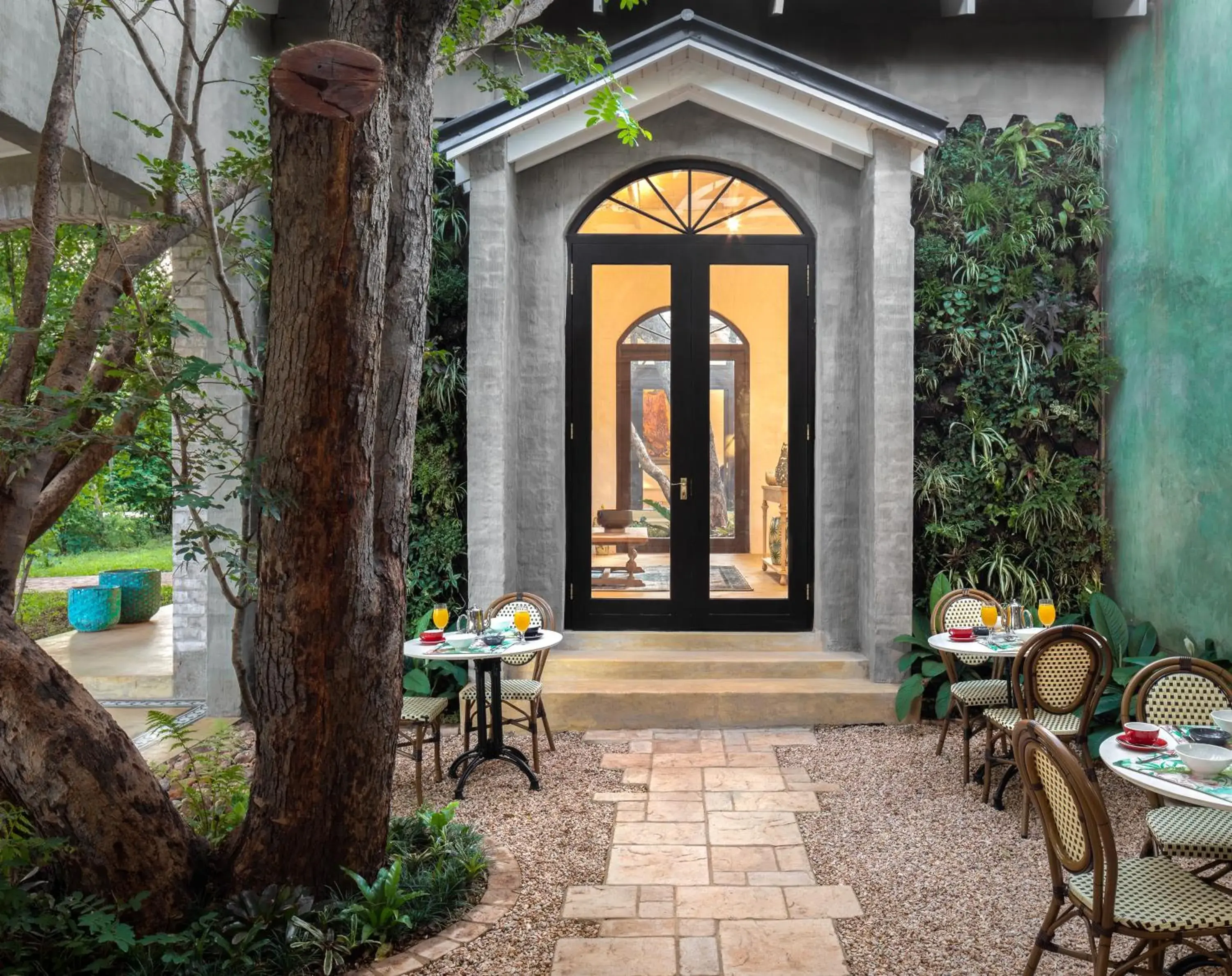 Breakfast in Mbano Manor Hotel Victoria Falls Breakfast in Mbano Manor Hotel Victoria Falls