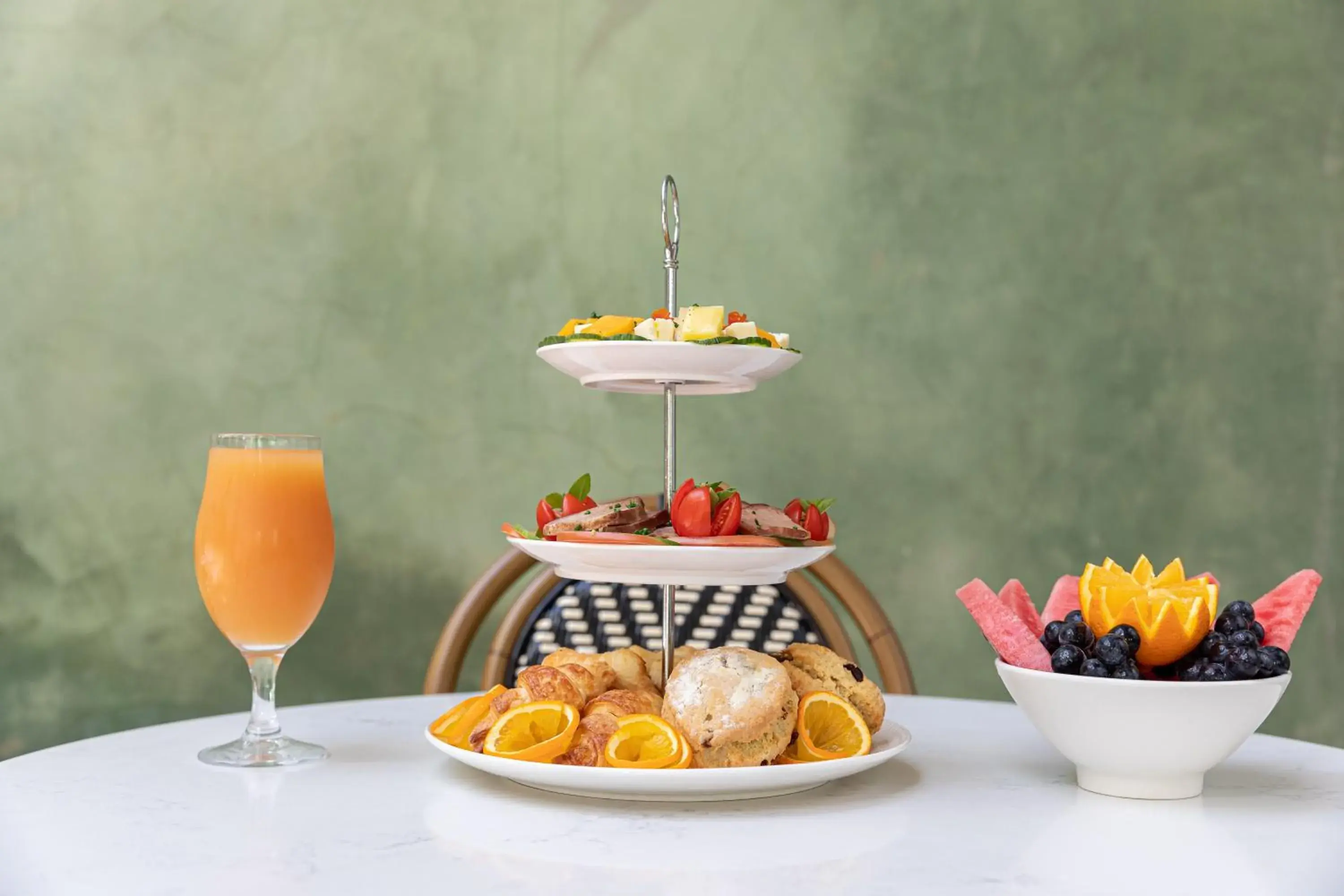 Food and drinks in Mbano Manor Hotel Victoria Falls Food and drinks in Mbano Manor Hotel Victoria Falls