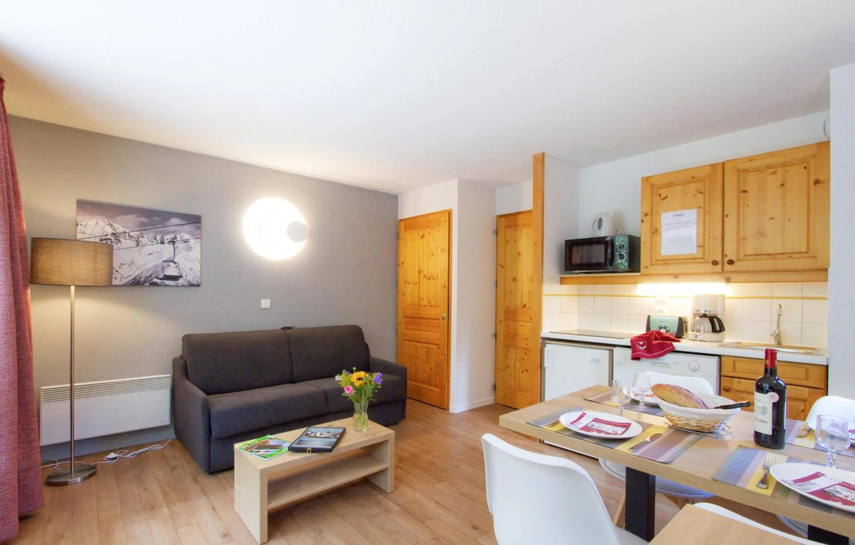 Kitchen or kitchenette in Résidence Odalys Le Buet