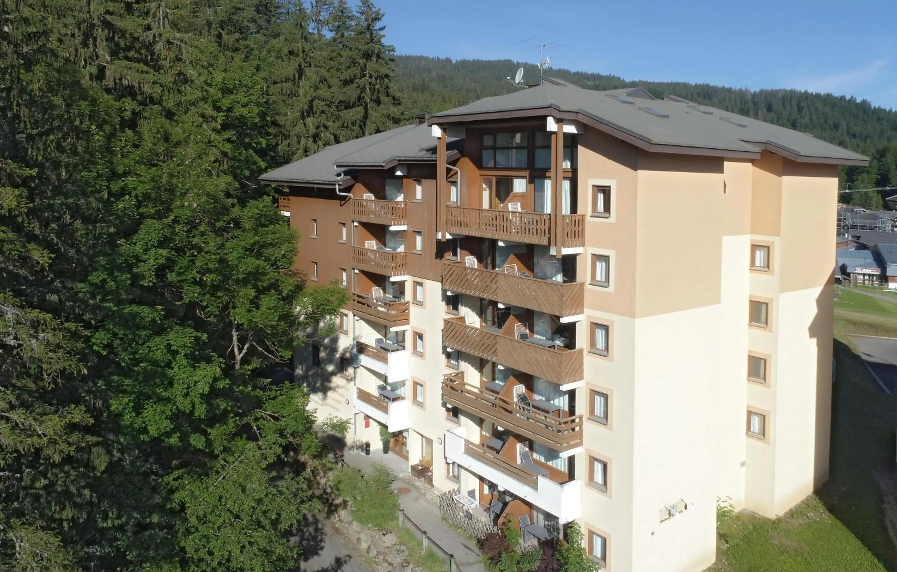 Property building in Résidence Odalys Le Buet