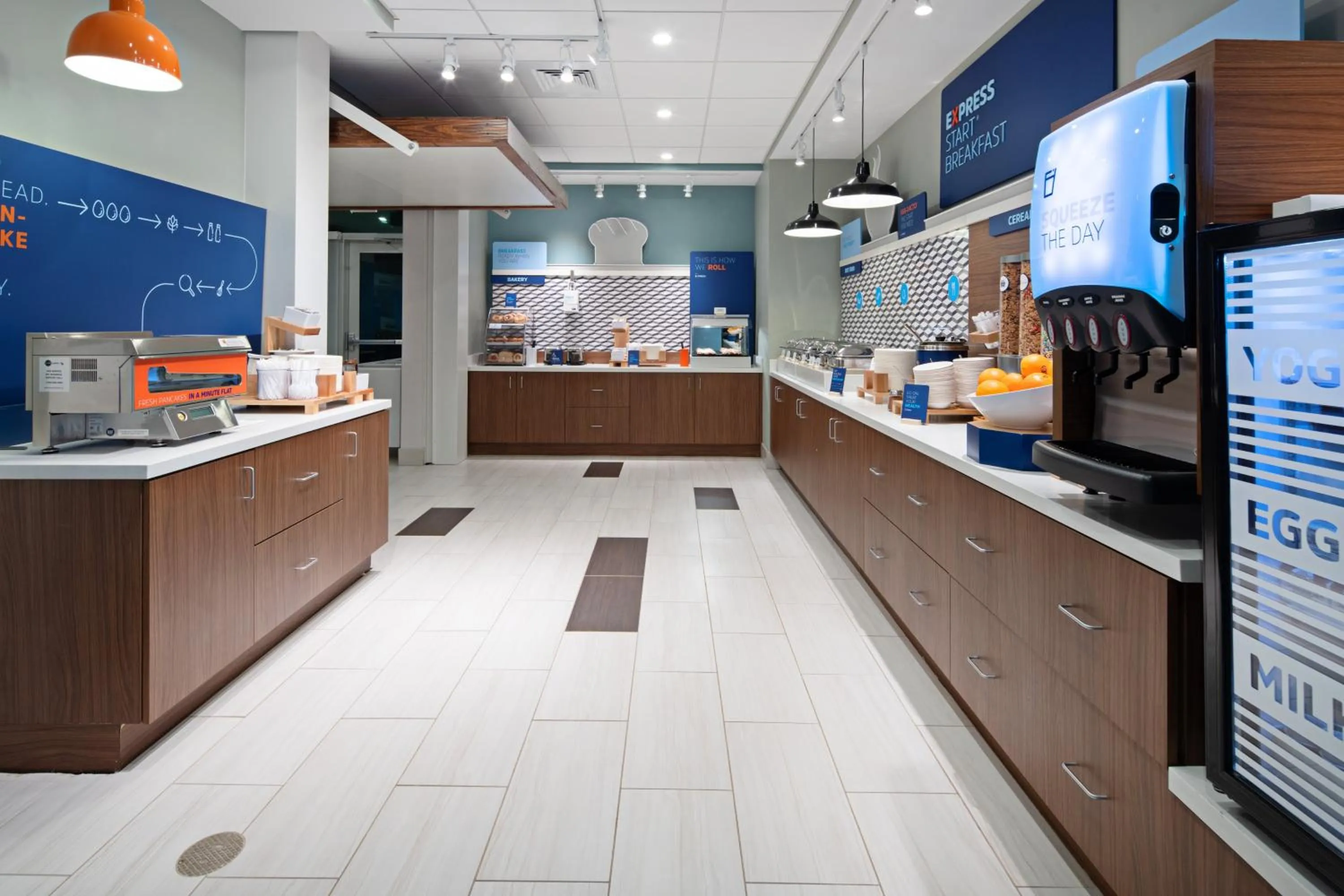 Breakfast in Holiday Inn Express & Suites - Murrieta by IHG