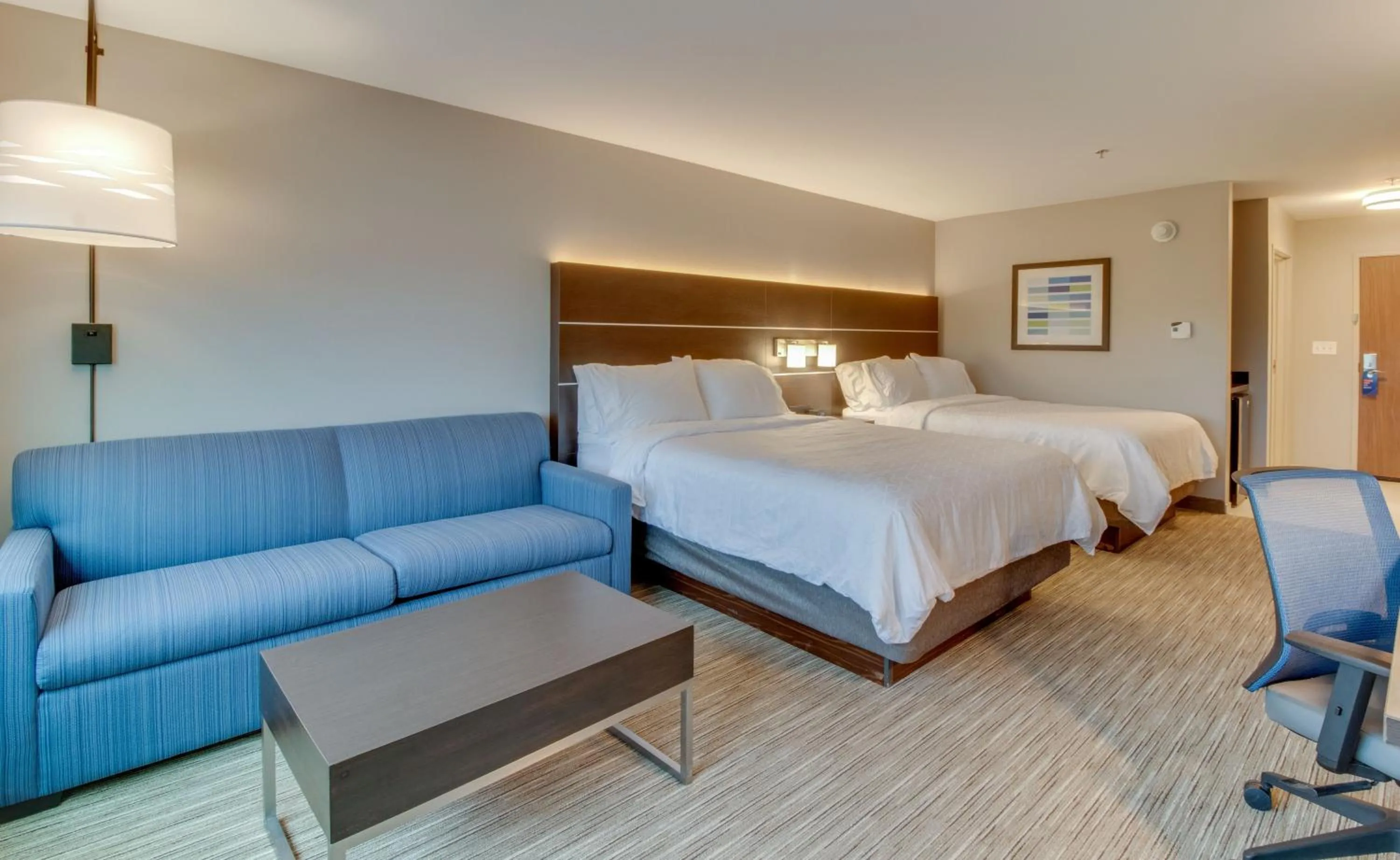 Bedroom, Bed in Holiday Inn Express & Suites - Union City by IHG