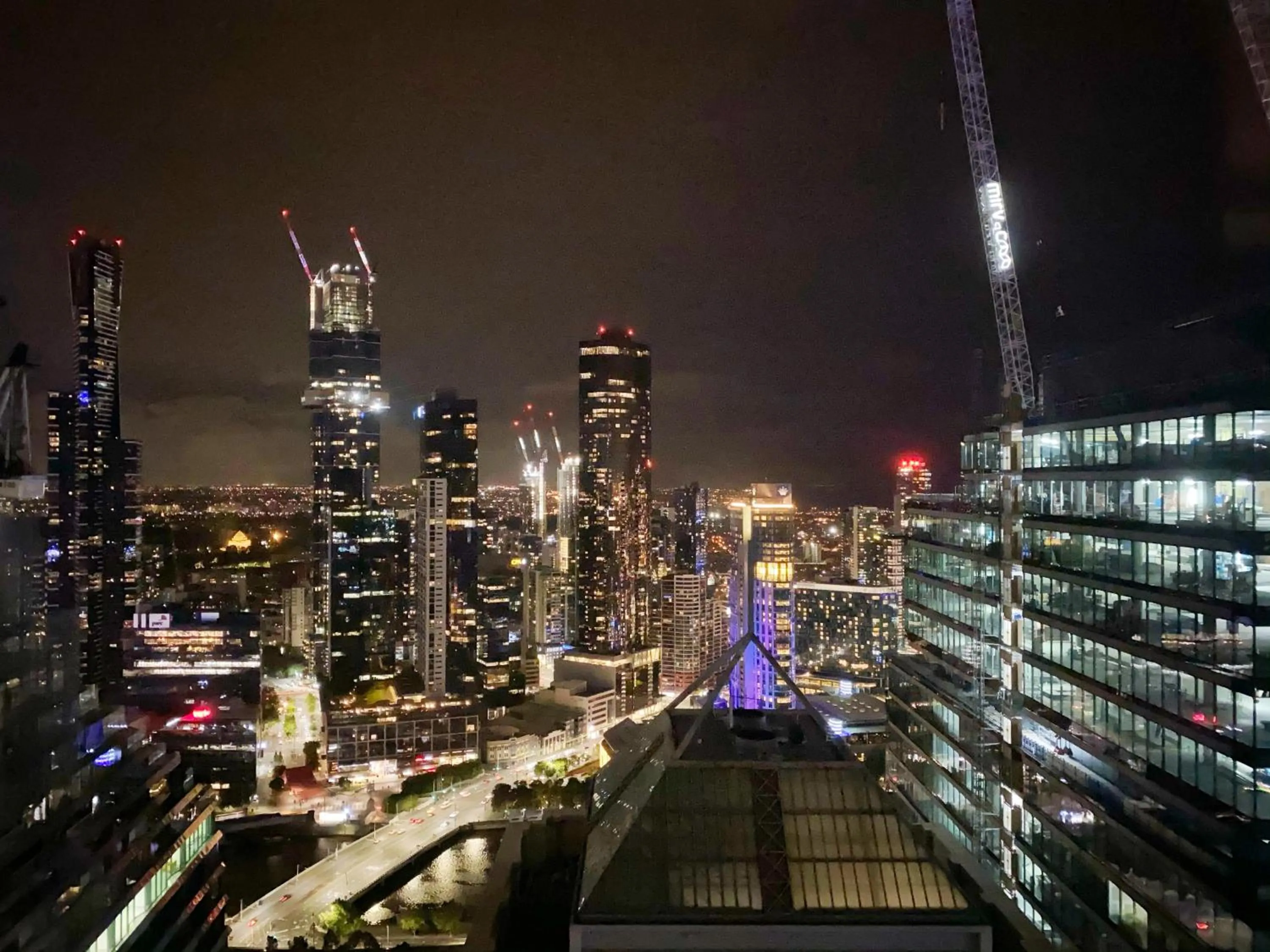 45th Floor! Fabulous View 2B2B SKY Stay On Collins