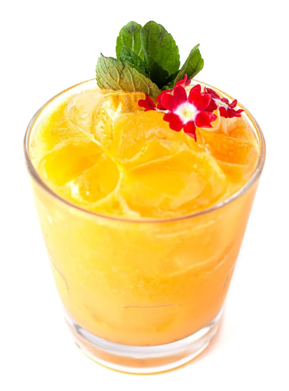 Alcoholic drinks in Radisson RED Miraflores