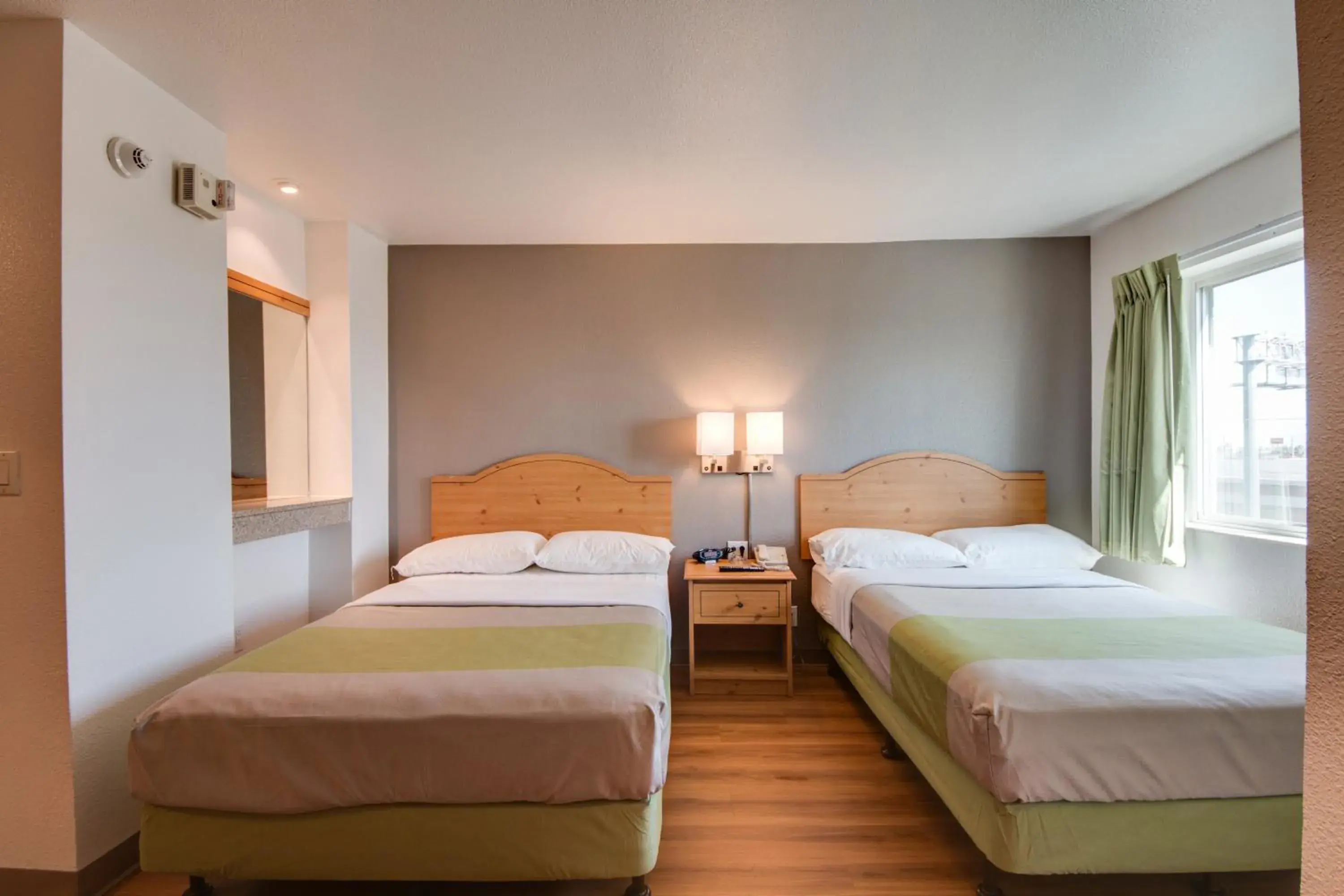 Bedroom, Bed in Studio 6-Brownsville, TX Bedroom, Bed in Studio 6-Brownsville, TX