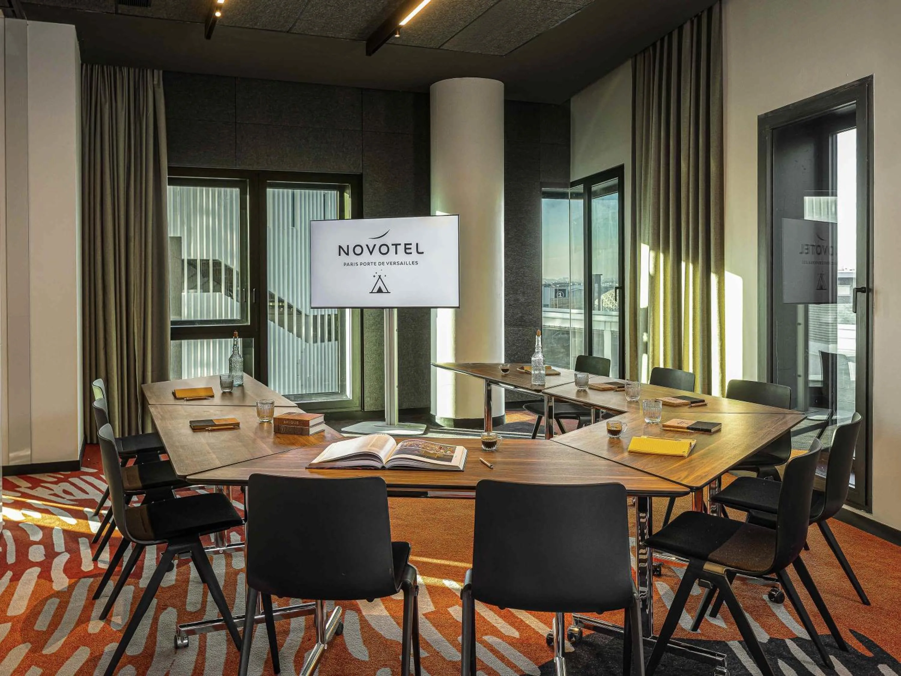 Meeting/conference room in Novotel Paris Porte Versailles