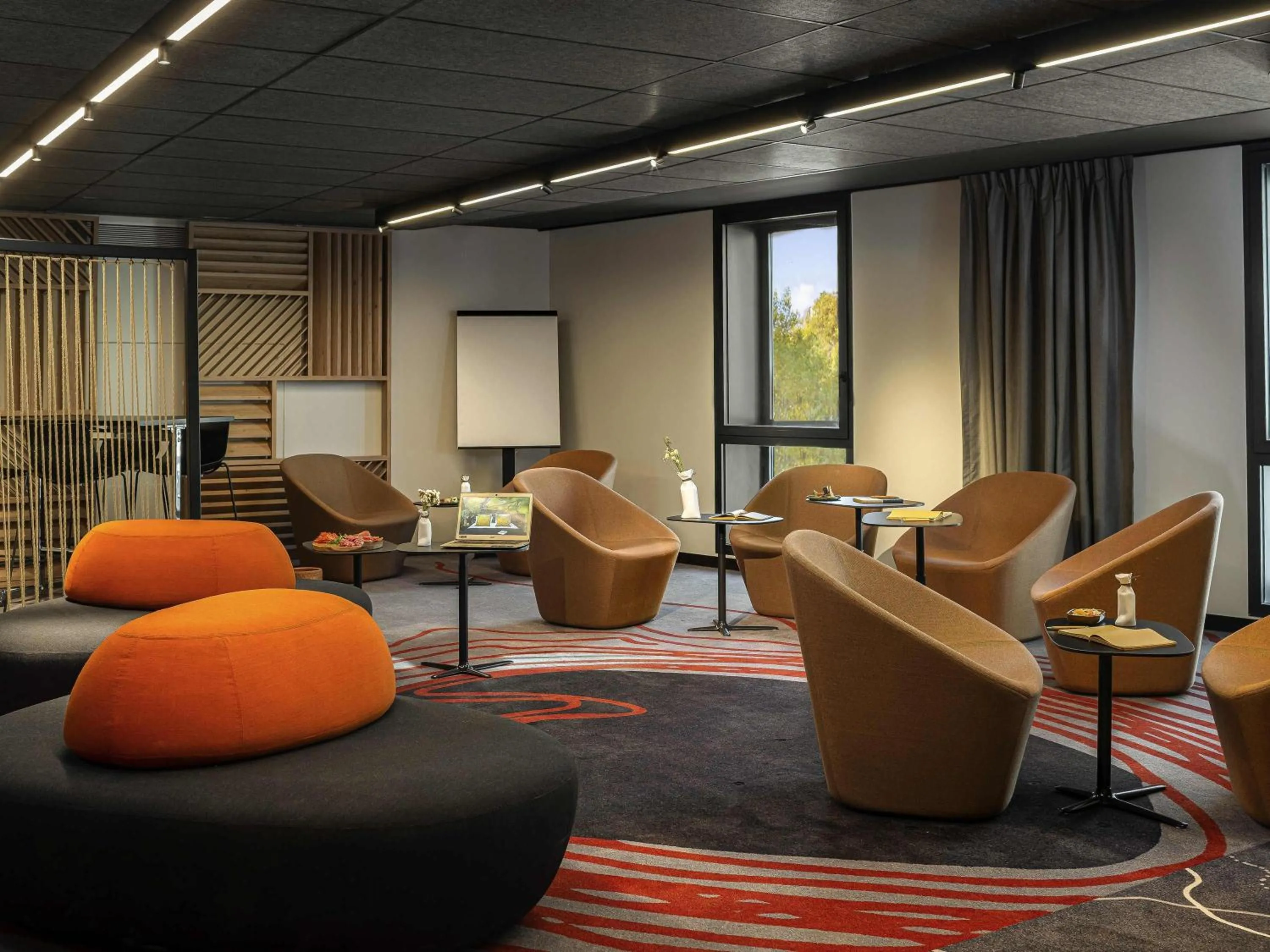 Meeting/conference room in Novotel Paris Porte Versailles