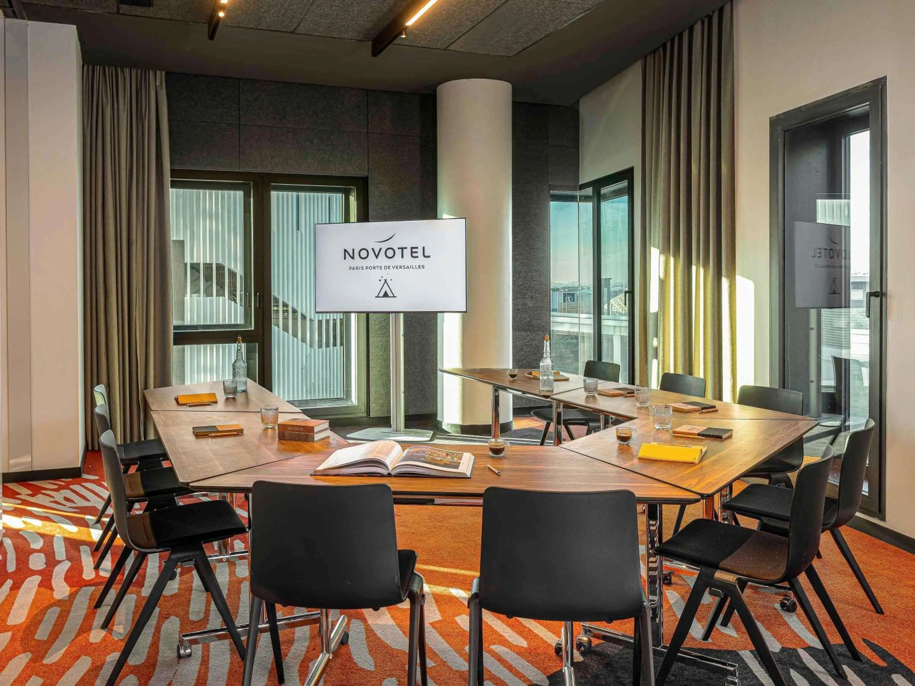 Meeting/conference room in Novotel Paris Porte Versailles