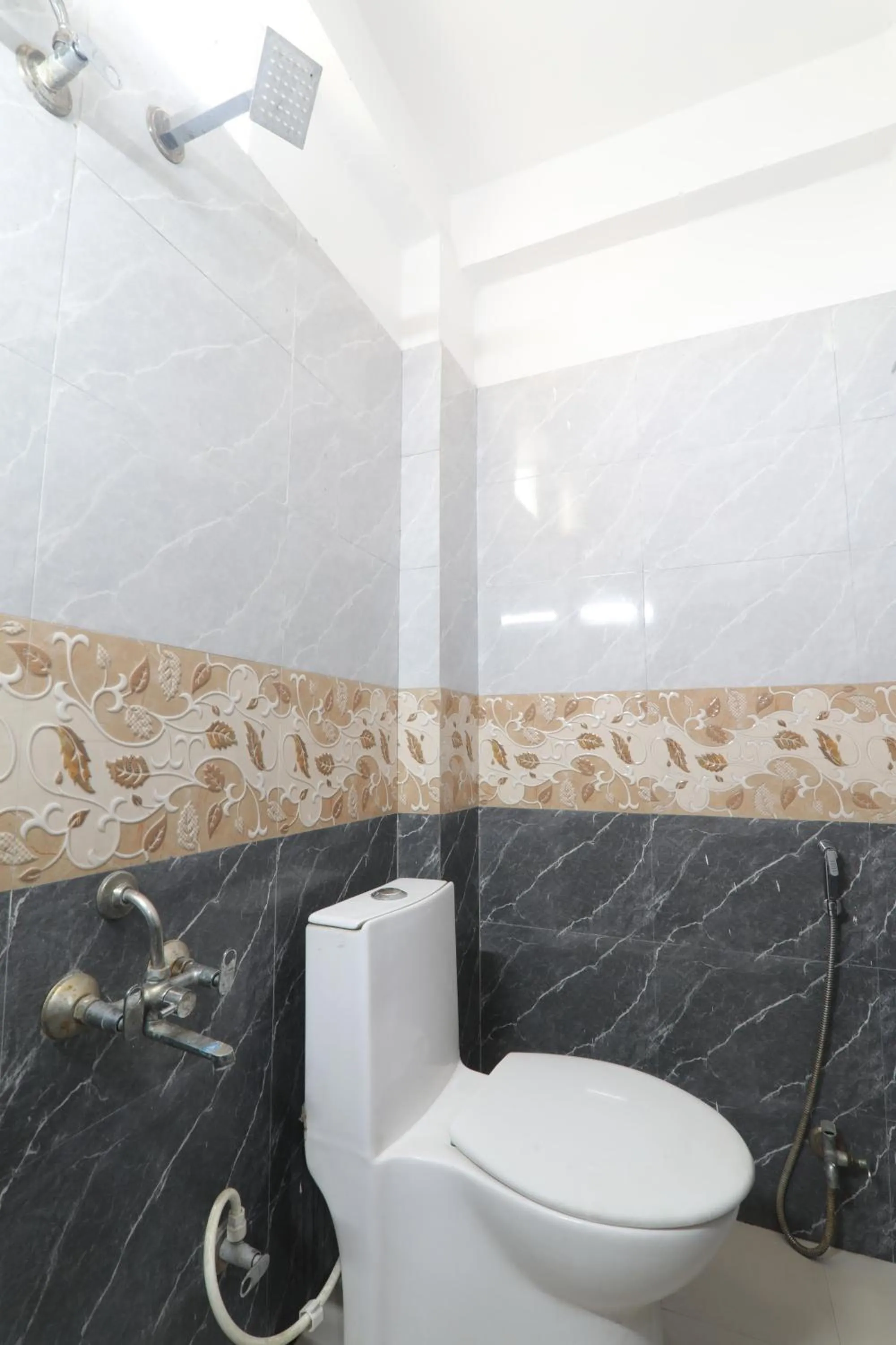 Budget Friendly Metro Regency