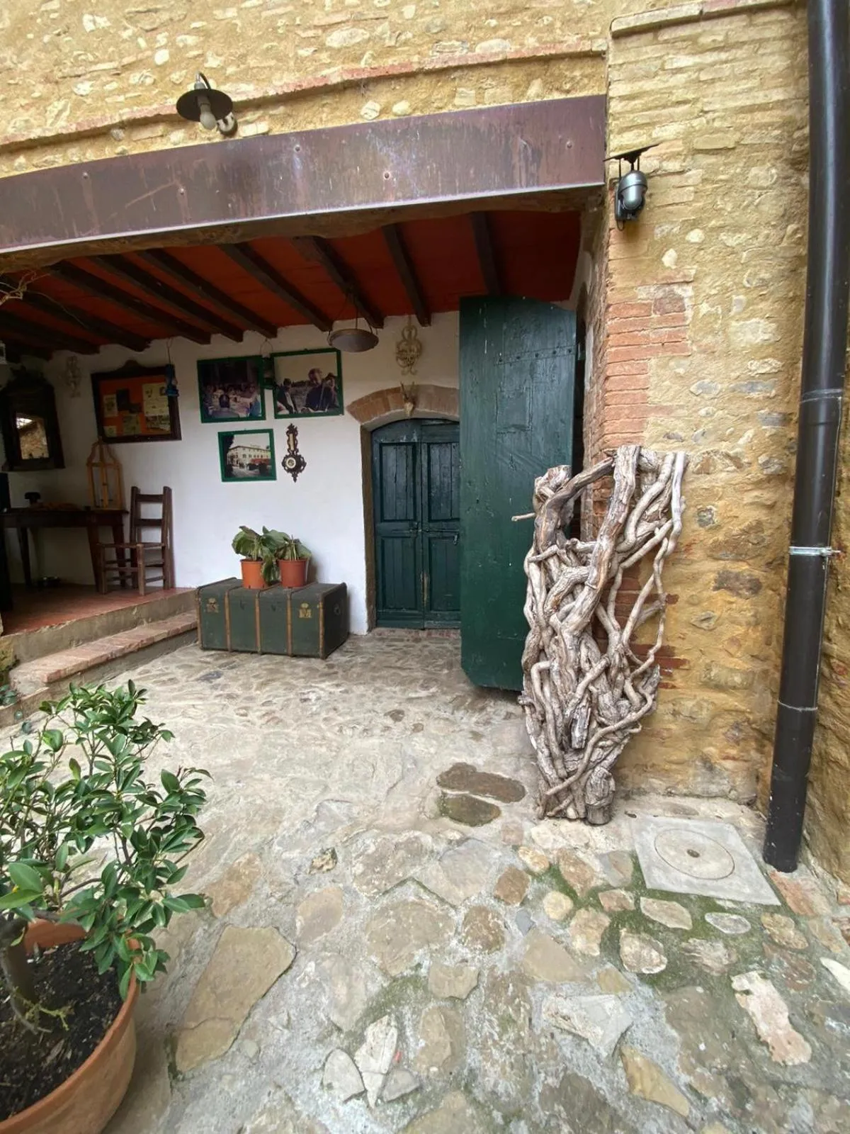 Inner courtyard view in Campora House