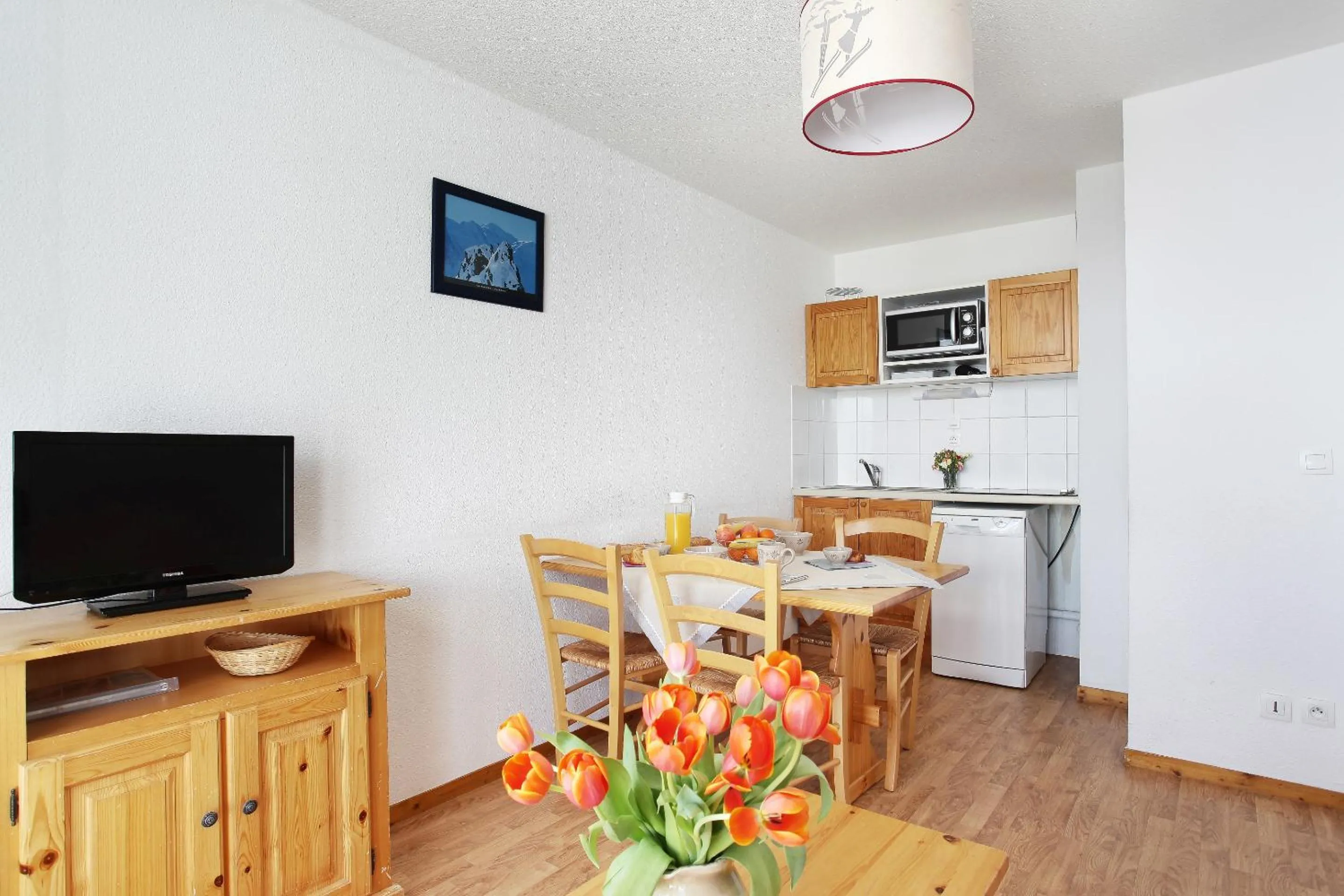 Kitchen or kitchenette in Résidence Odalys Les Balcons du Soleil