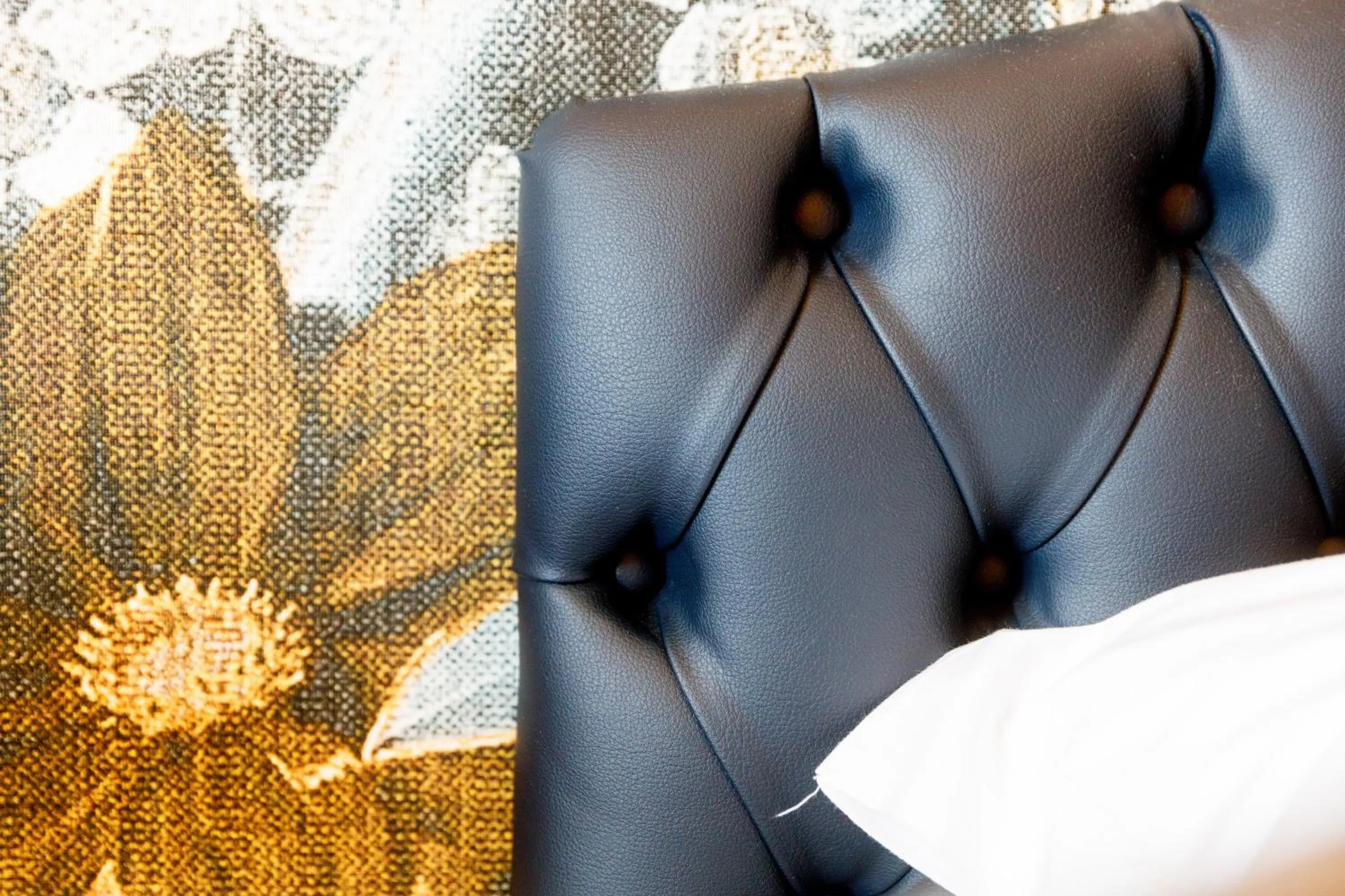 Decorative detail in Deville & Spa