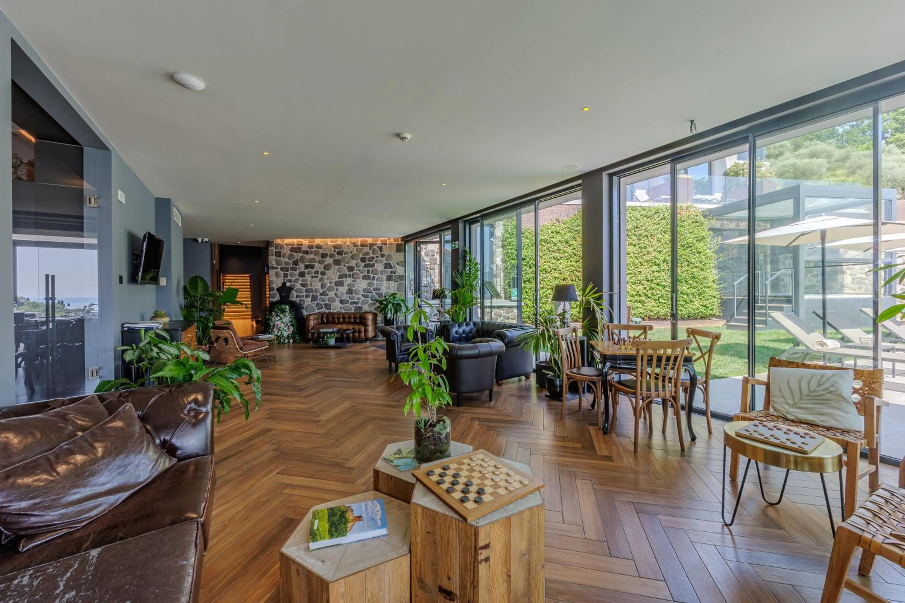 Seating area in Deville & Spa