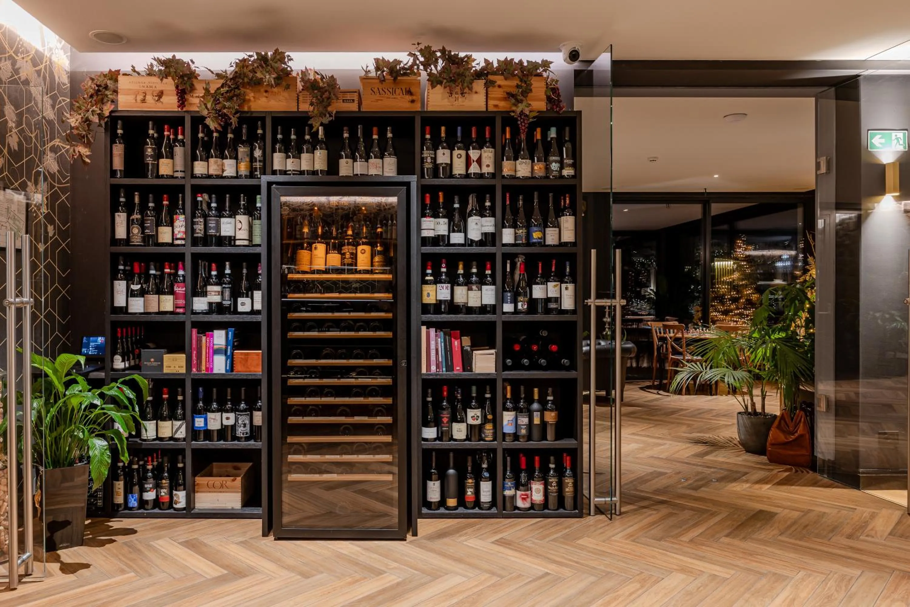 Restaurant/places to eat in Deville & Spa