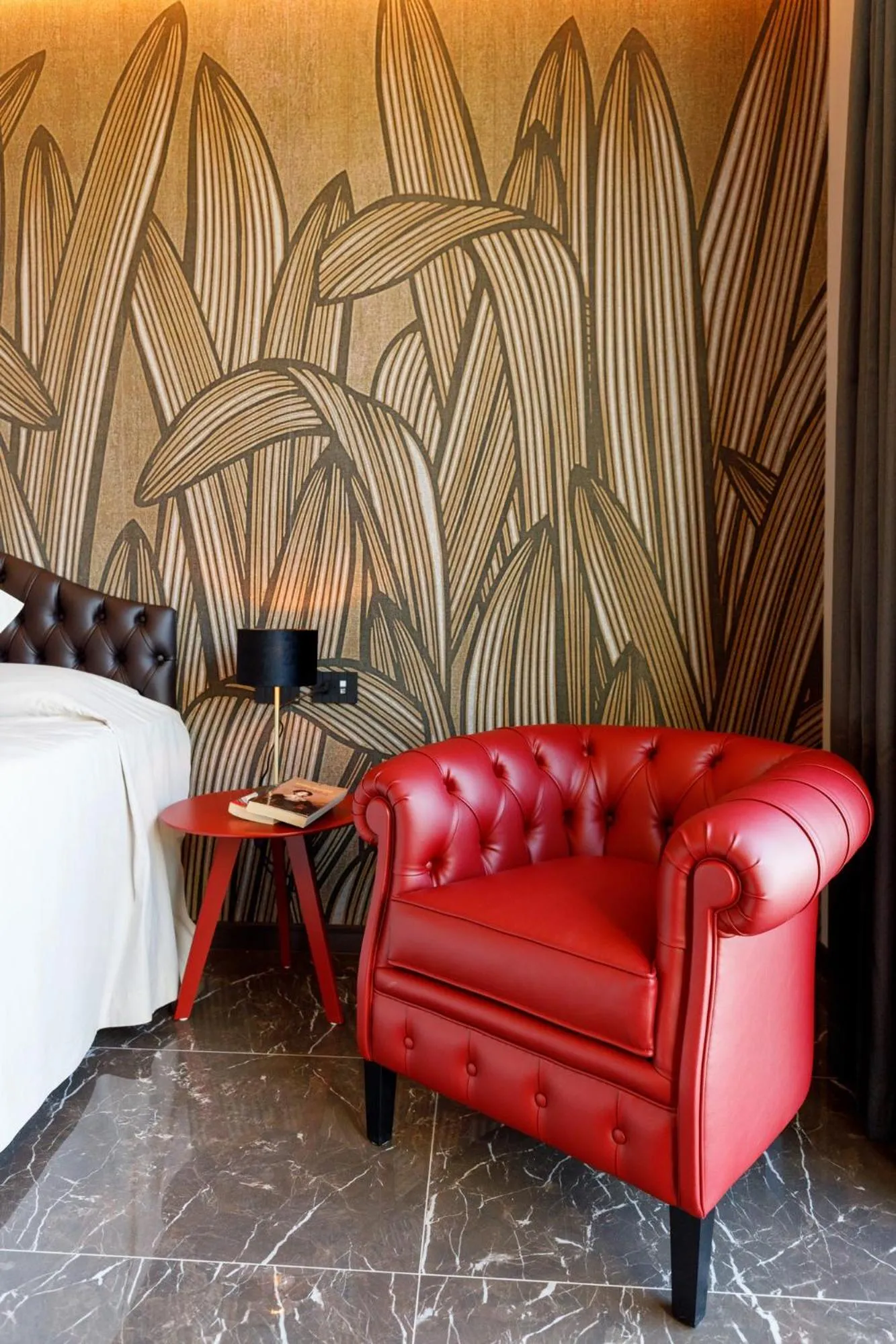 Decorative detail in Deville & Spa