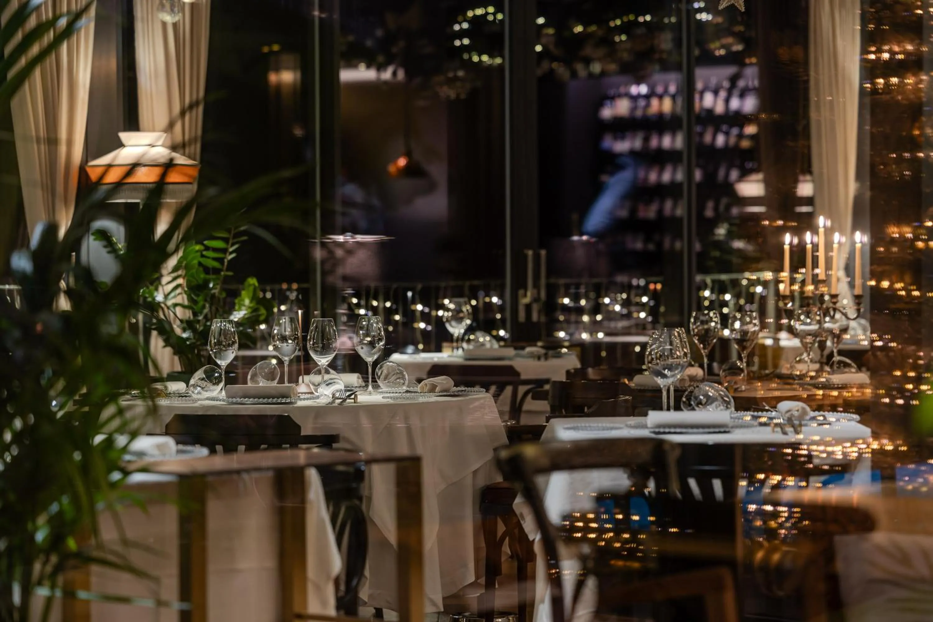 Restaurant/places to eat in Deville & Spa