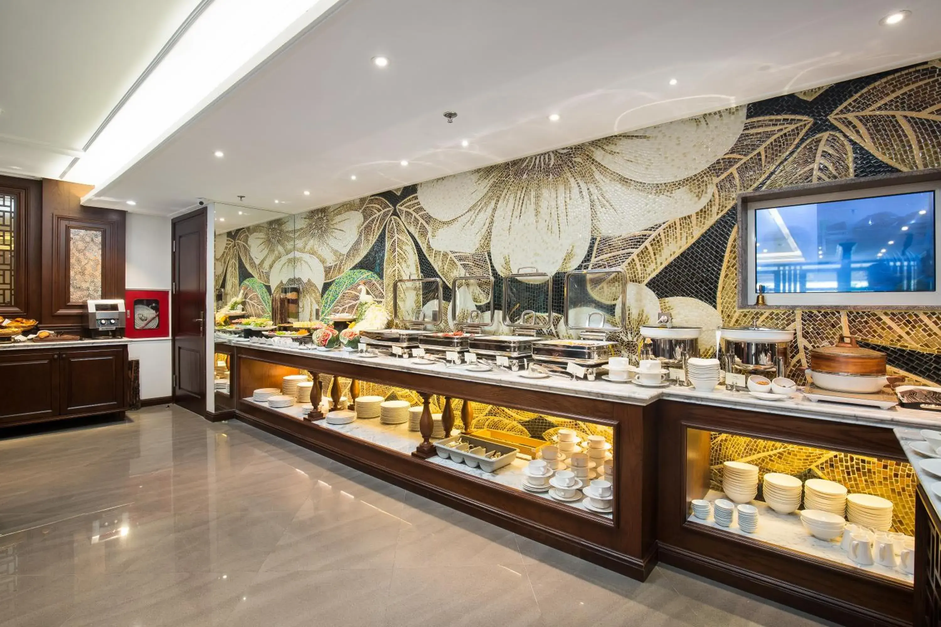 Buffet breakfast in The Q Hotel Buffet breakfast in The Q Hotel