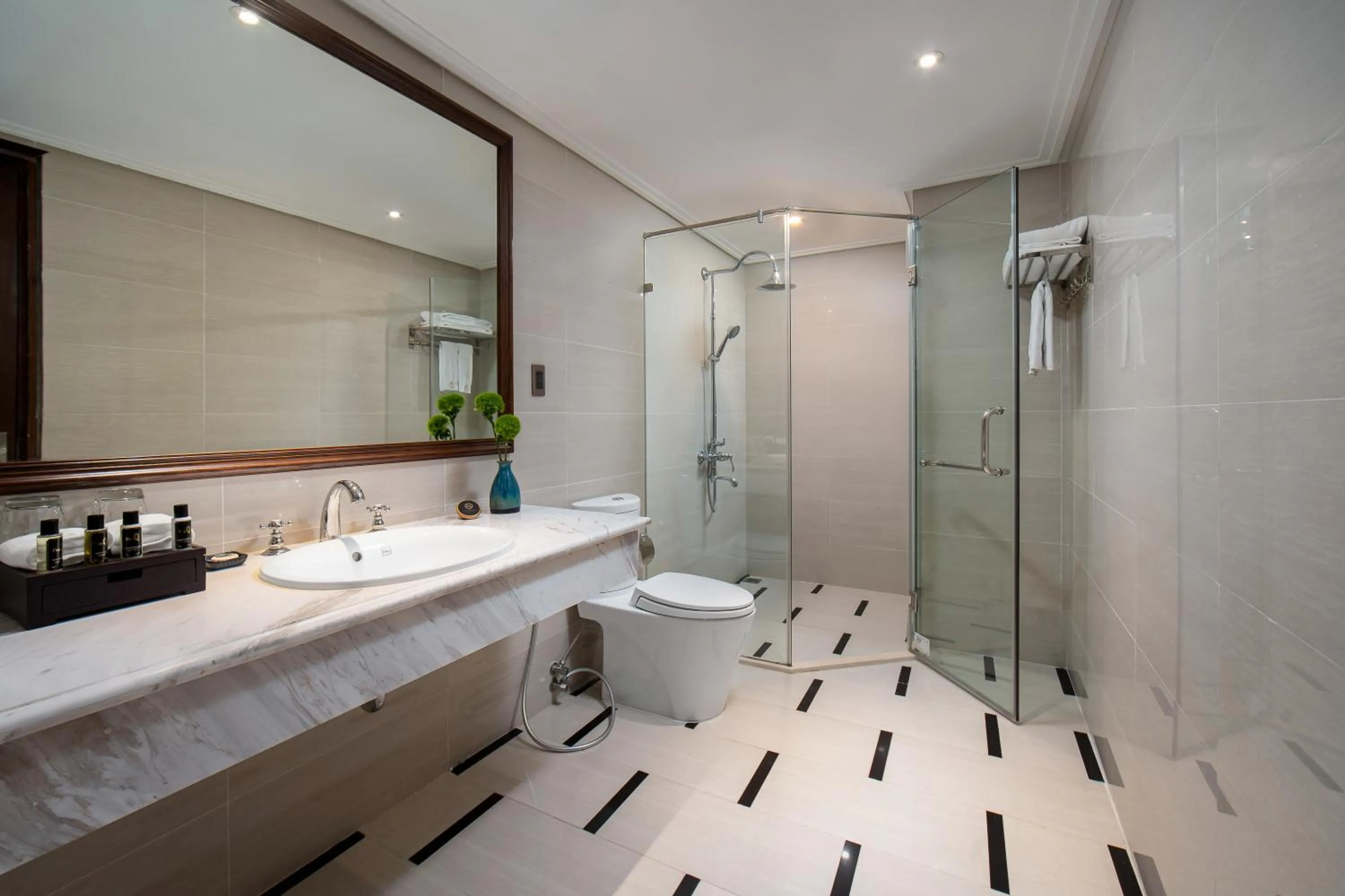 Bathroom in The Q Hotel