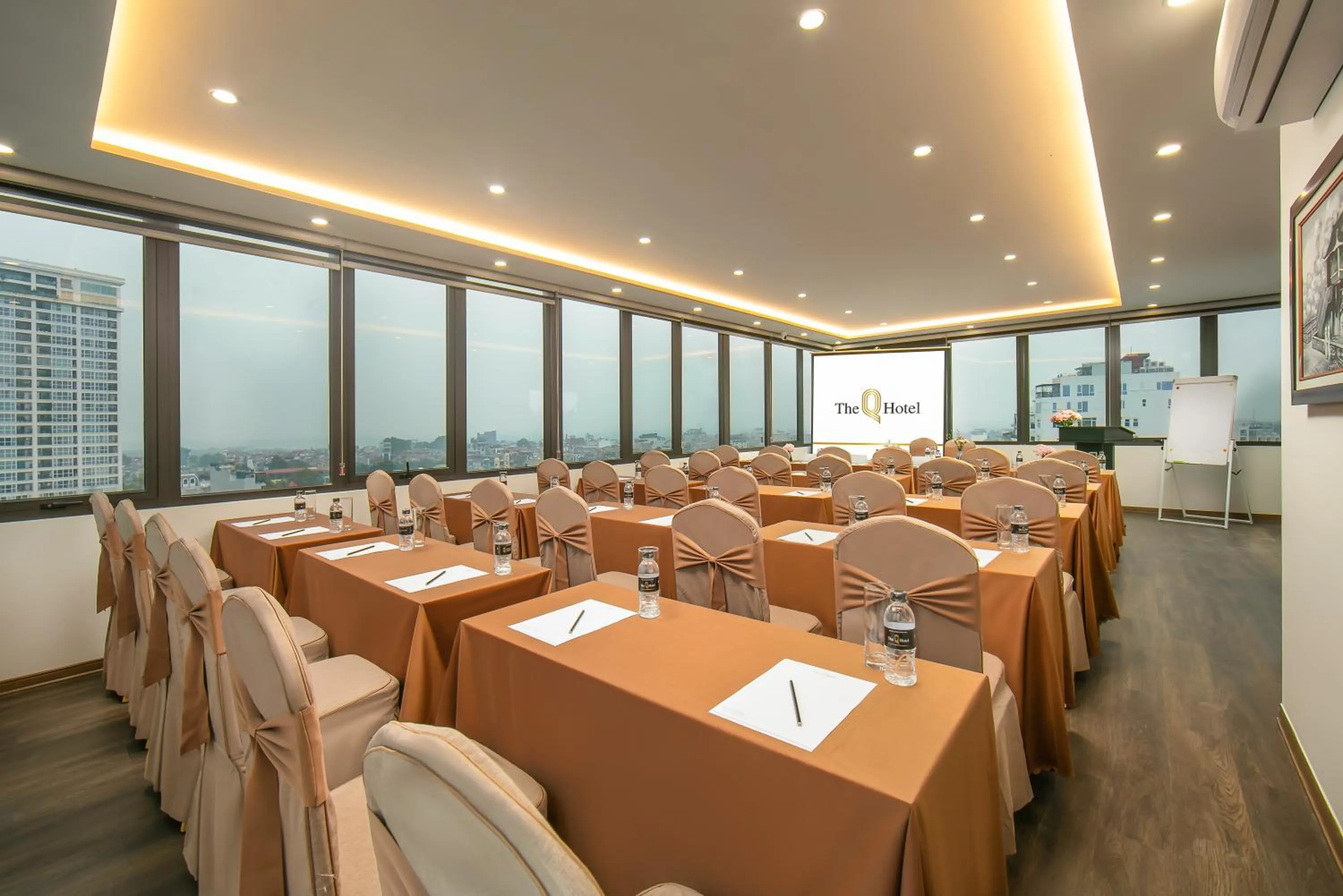 Meeting/conference room in The Q Hotel