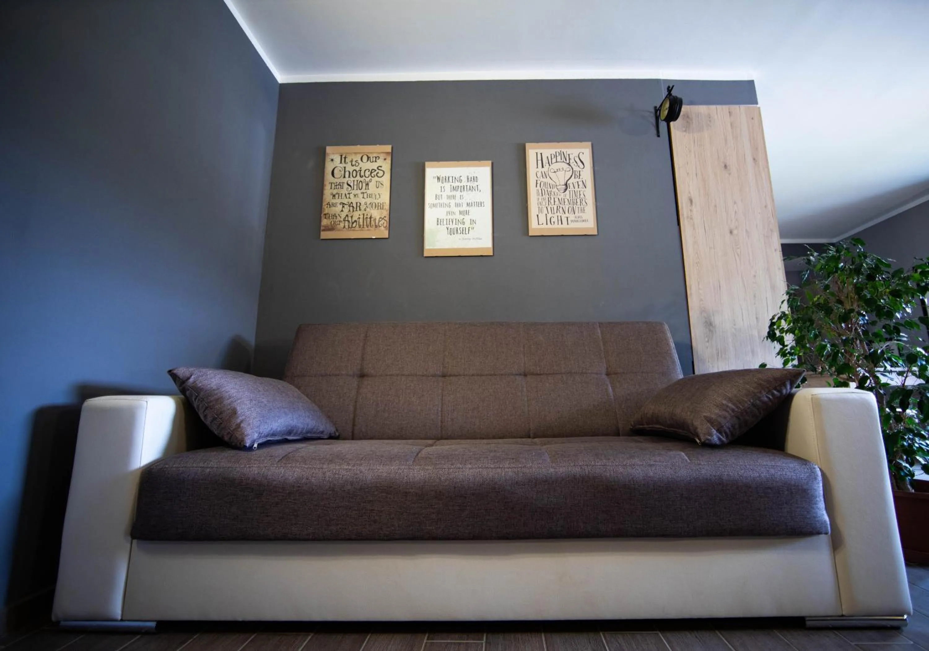 Living room, Bed in Binario 9 3/4