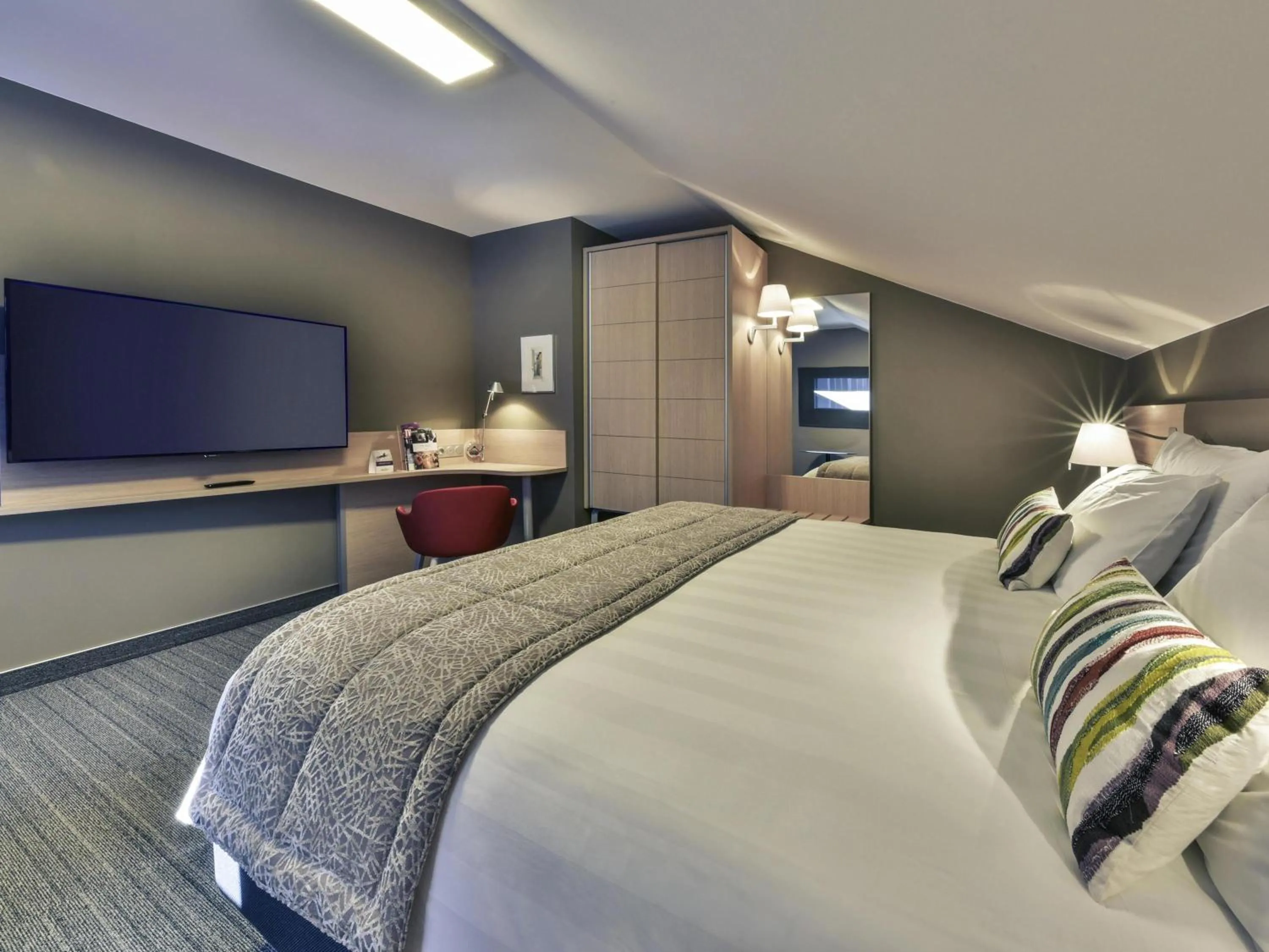 Bedroom, Bed in Mercure Périgueux Centre Historique