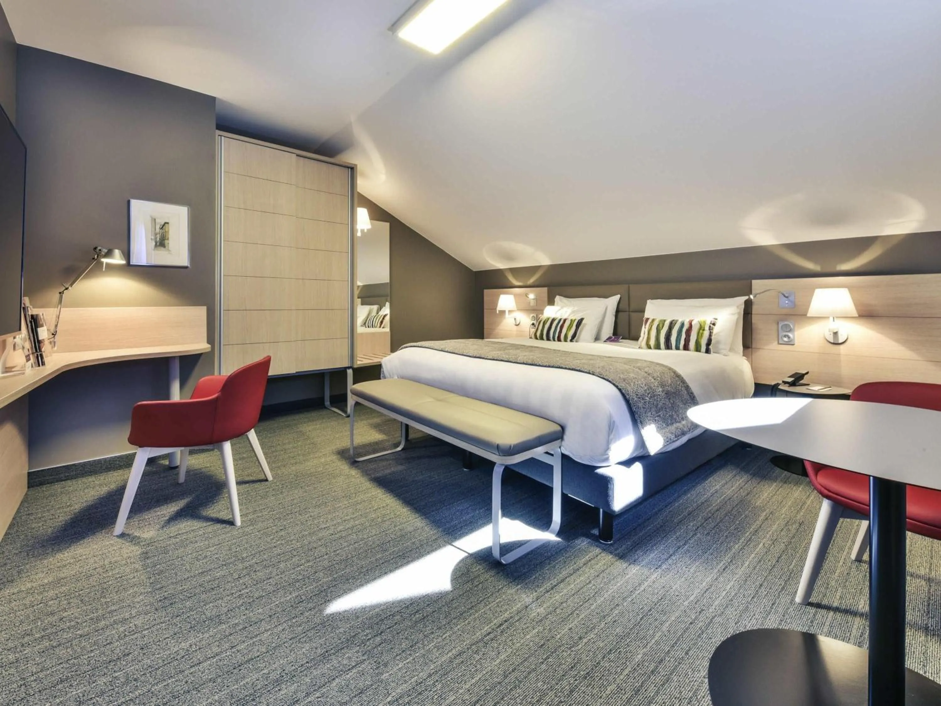 Bedroom, Bed in Mercure Périgueux Centre Historique