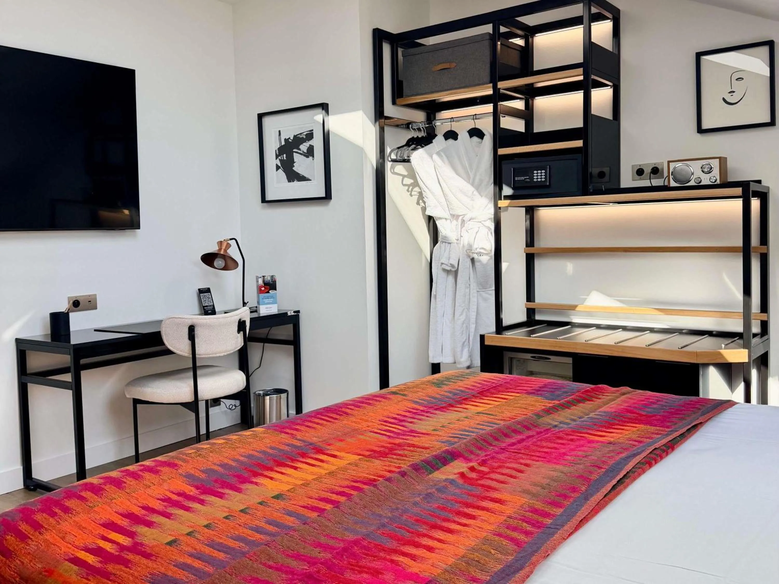 Bedroom, Bed in Mercure Périgueux Centre Historique