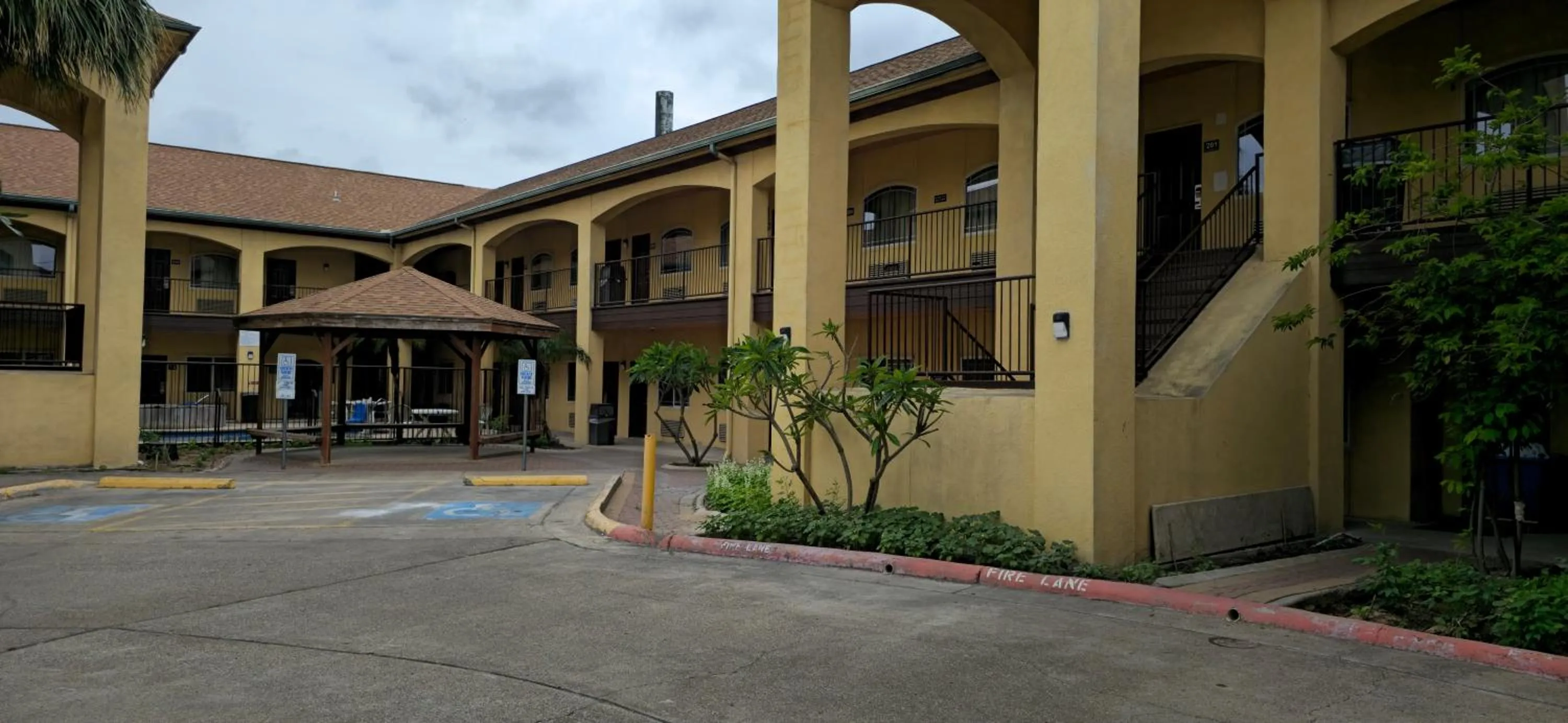 Property building in Texas Inn and Suites RGV