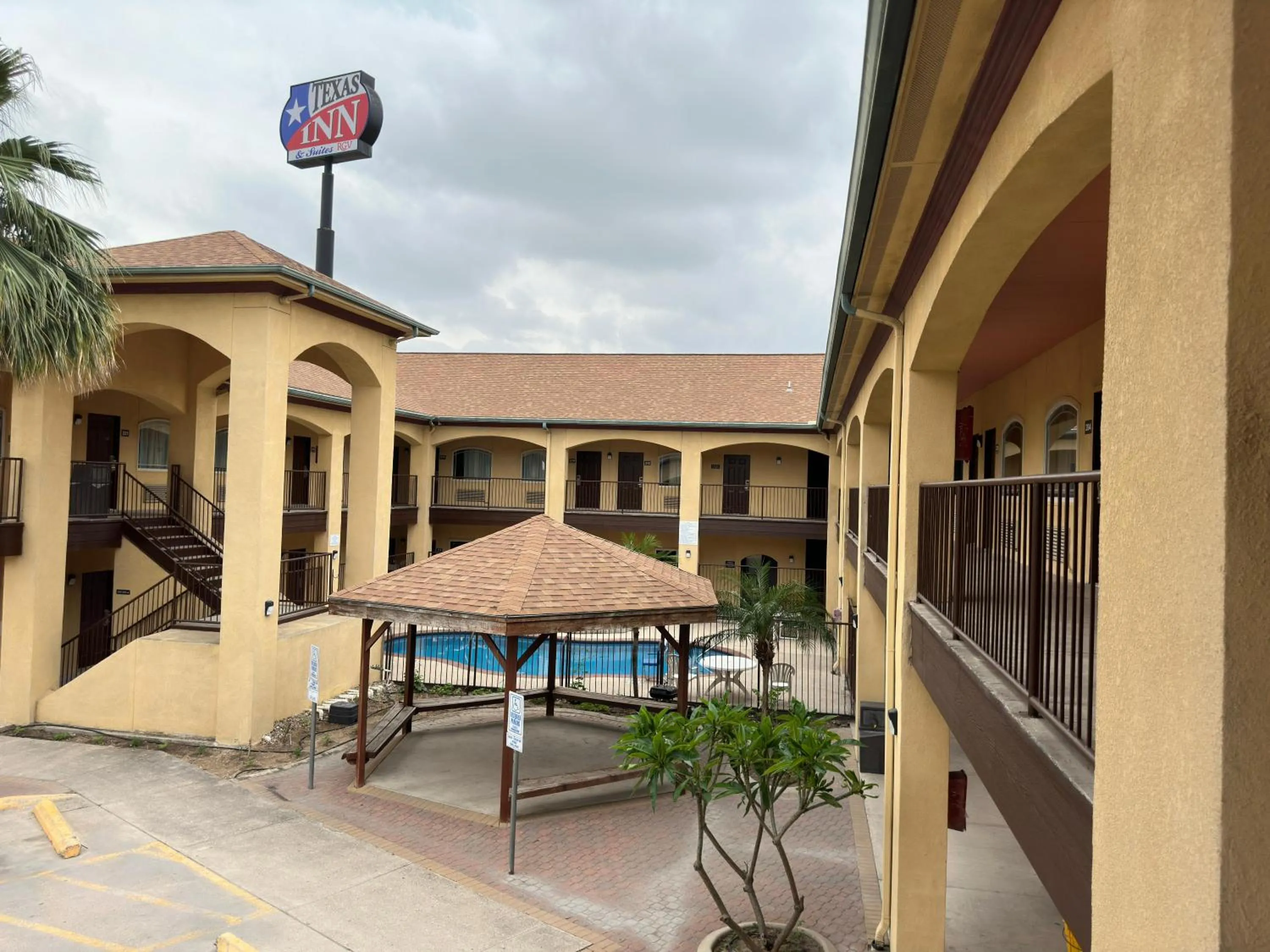 Property building in Texas Inn and Suites RGV