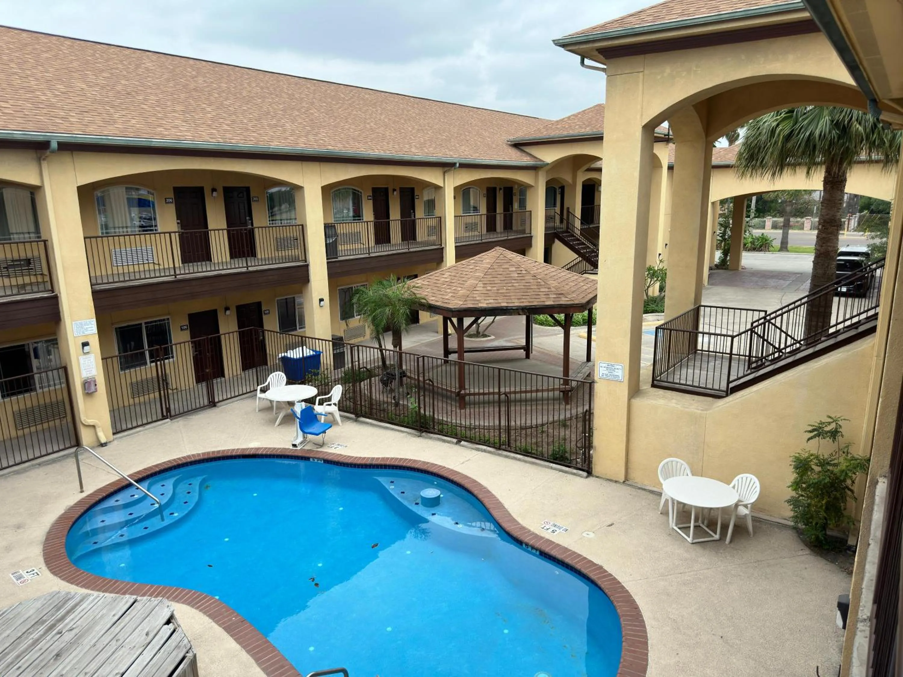 Property building in Texas Inn and Suites RGV