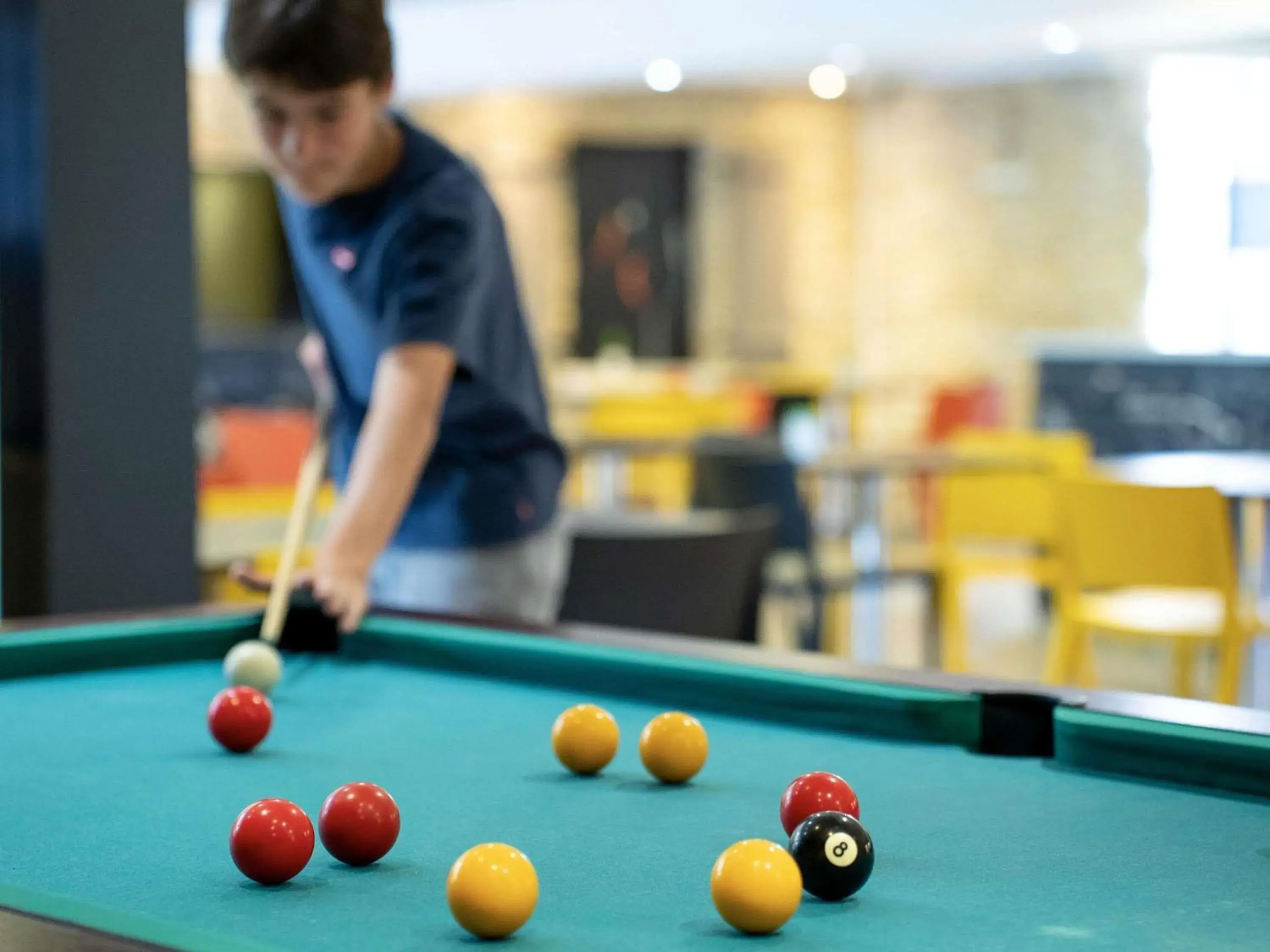 Lounge or bar in Ibis Styles Cognac Lounge or bar in Ibis Styles Cognac