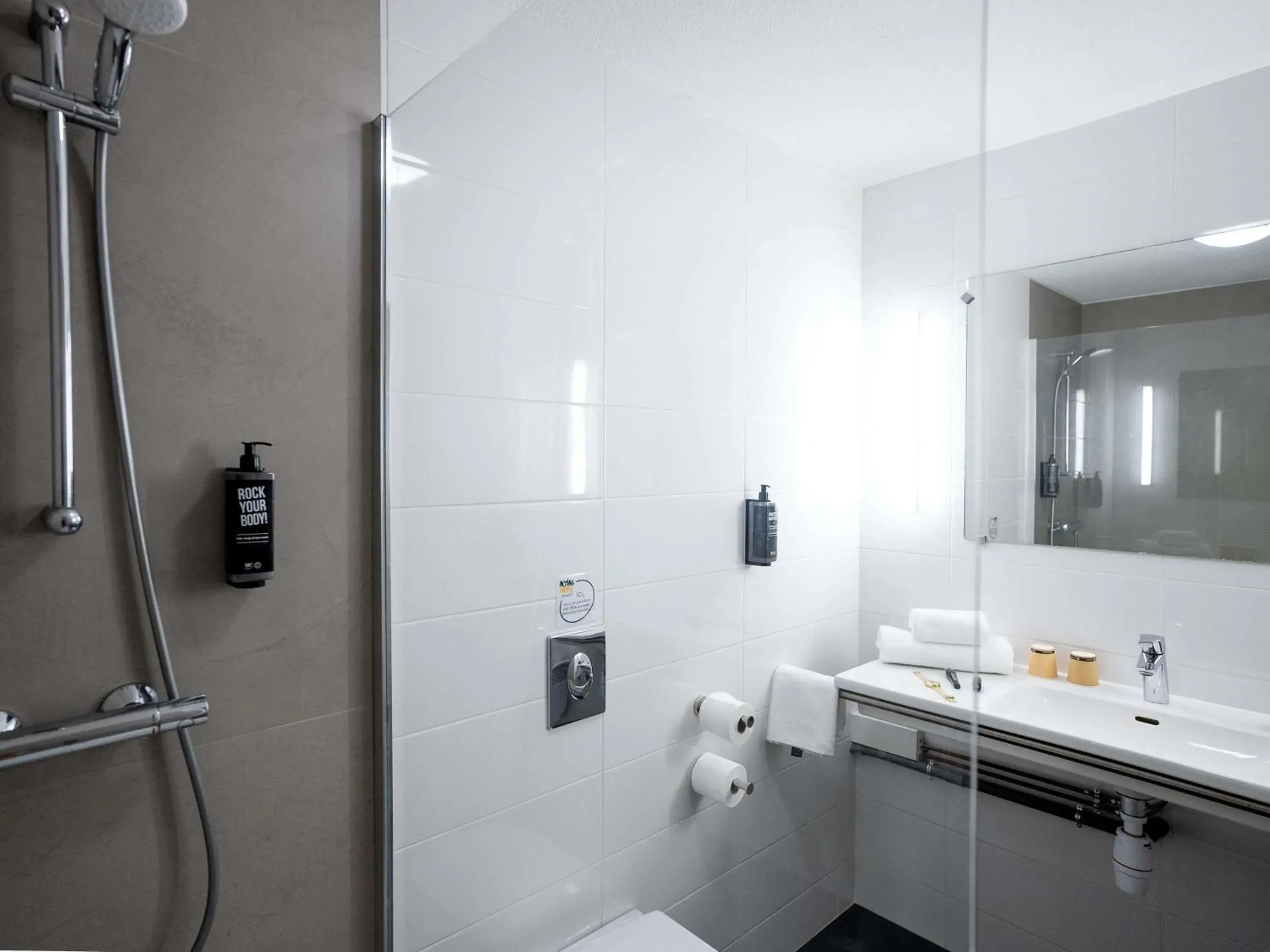 Bedroom in Ibis Styles Cognac Bedroom in Ibis Styles Cognac