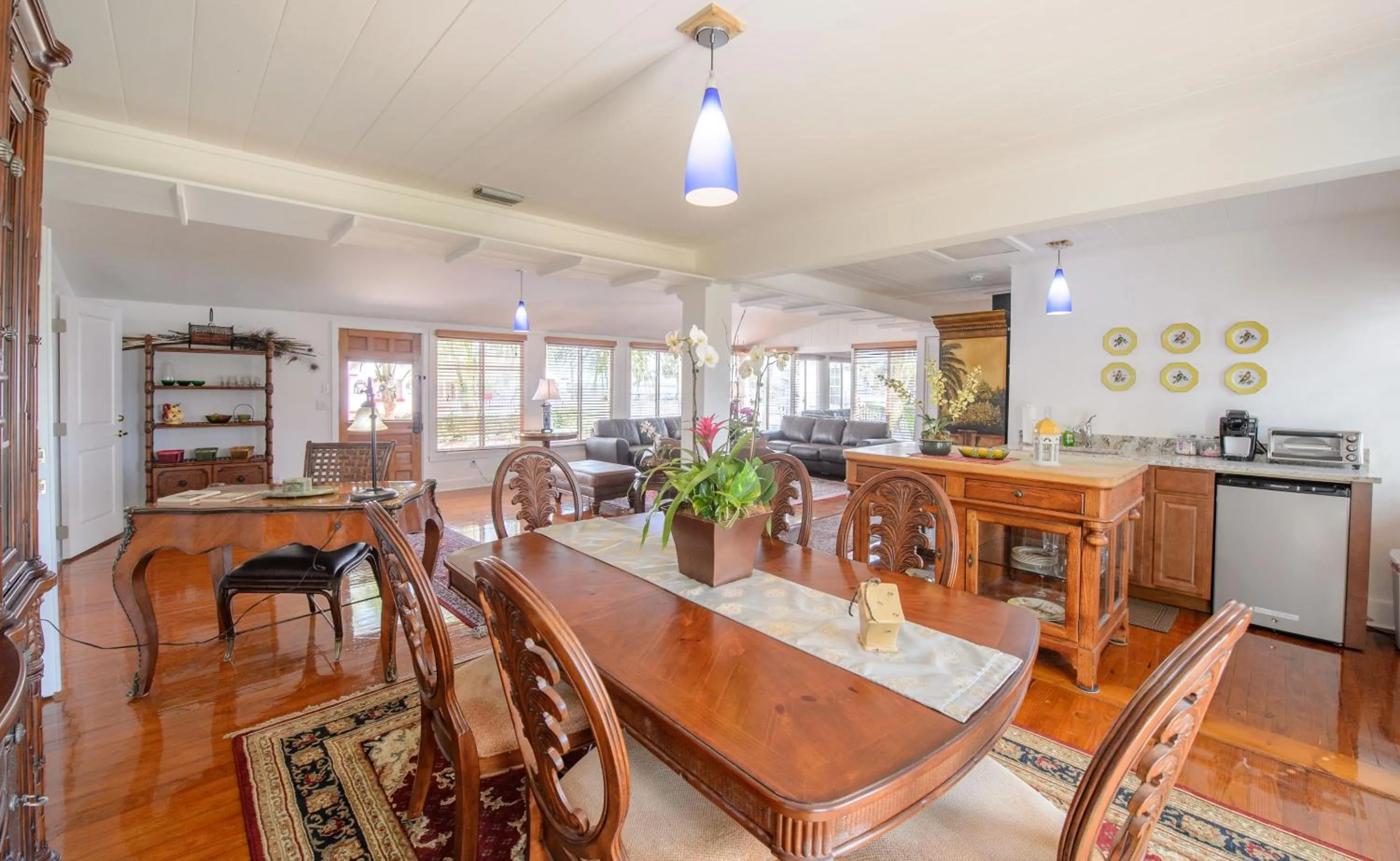 Coffee/tea facilities in Old Colorado Inn