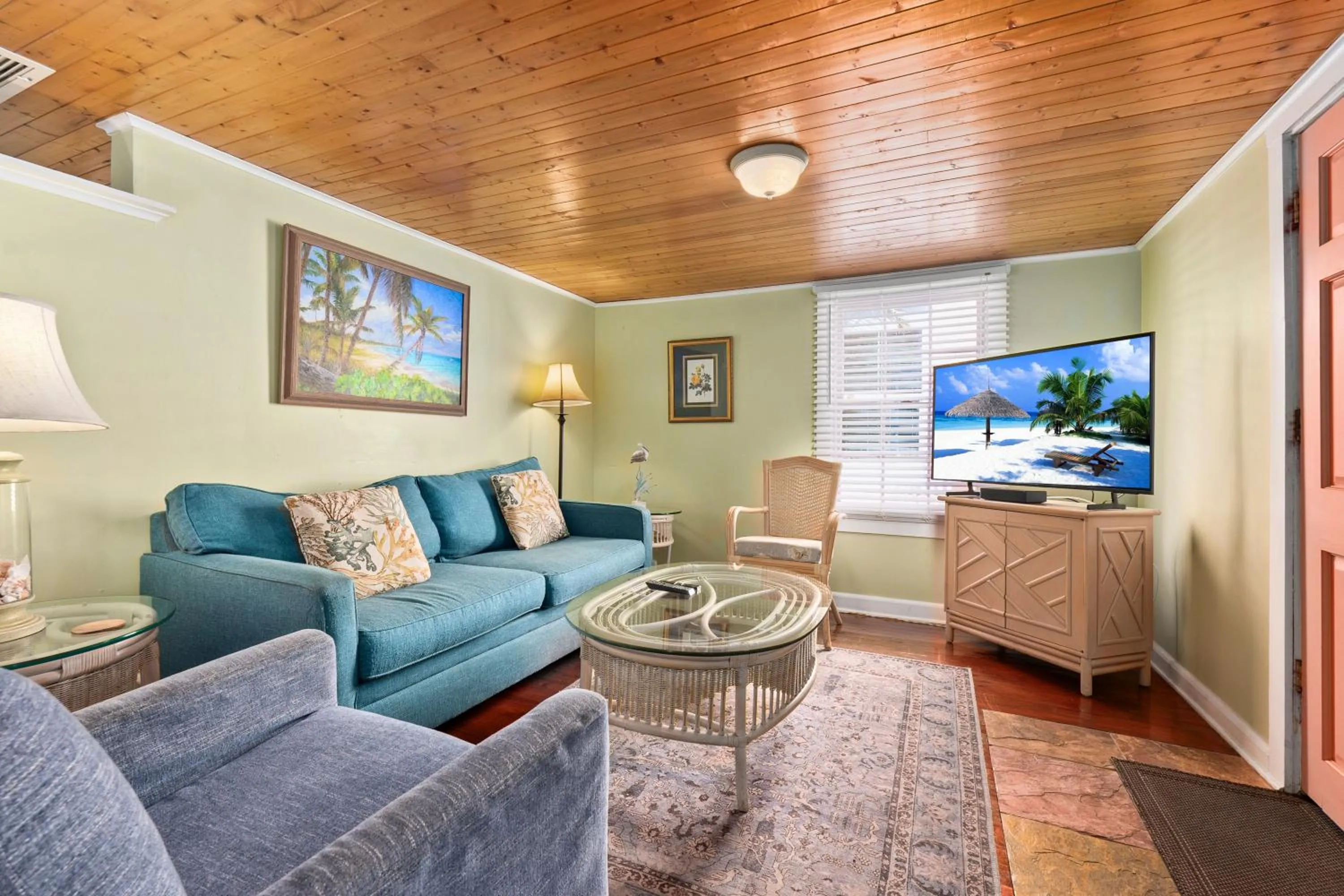 TV and multimedia in Old Colorado Inn