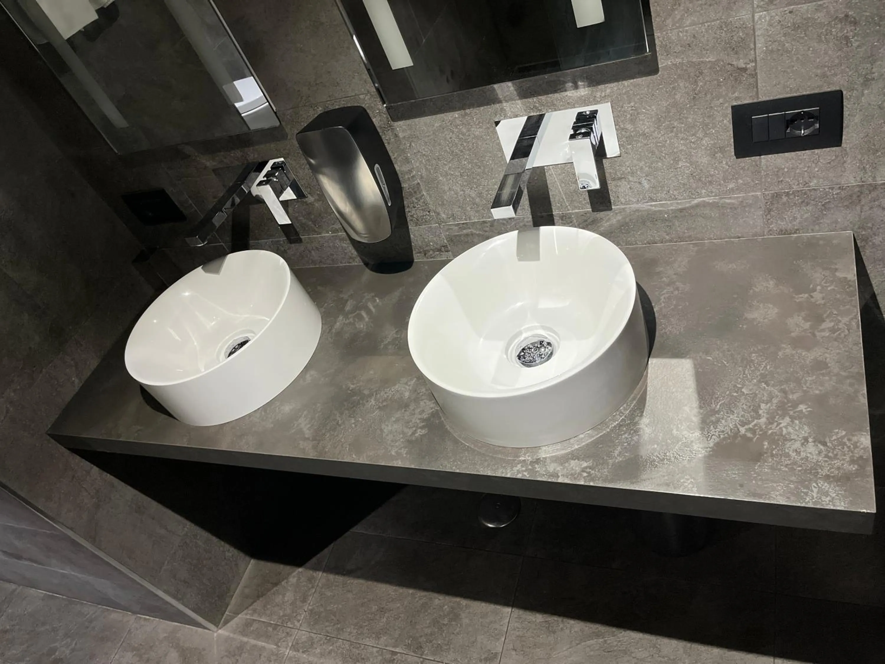 Cinecittà Luxury GUEST HOUSE