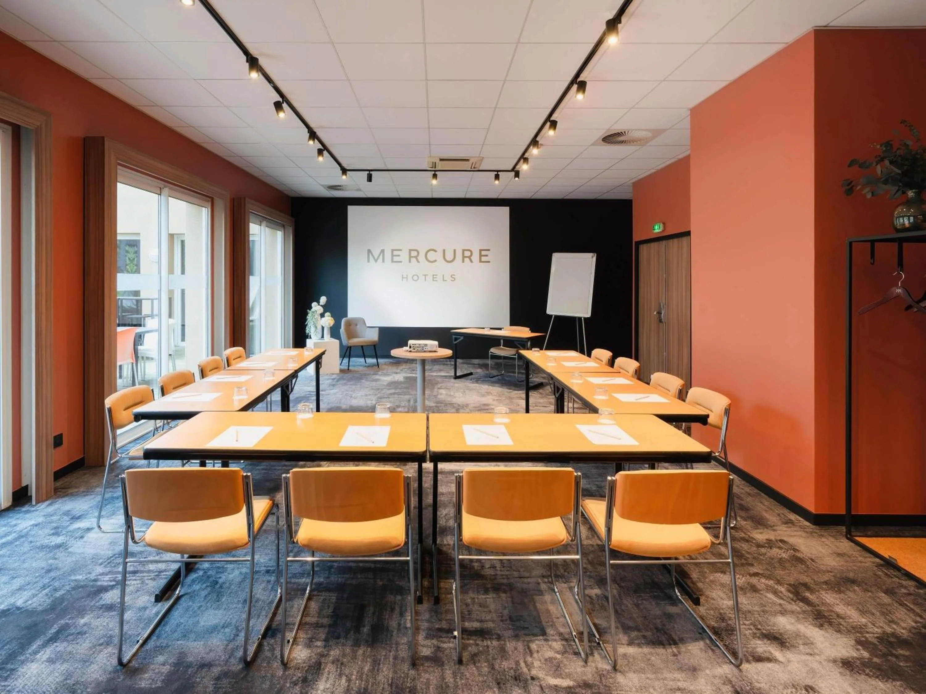 Meeting/conference room in Mercure Libourne Saint Emilion