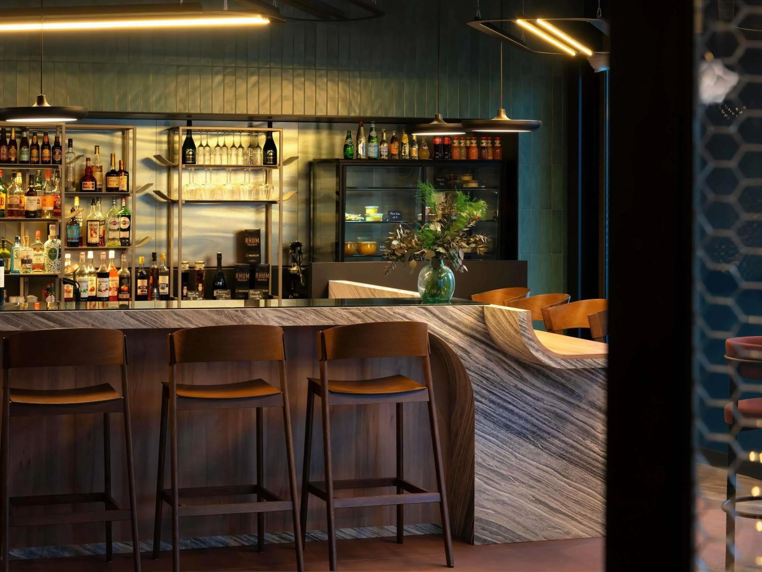 Lounge or bar in Mercure Libourne Saint Emilion