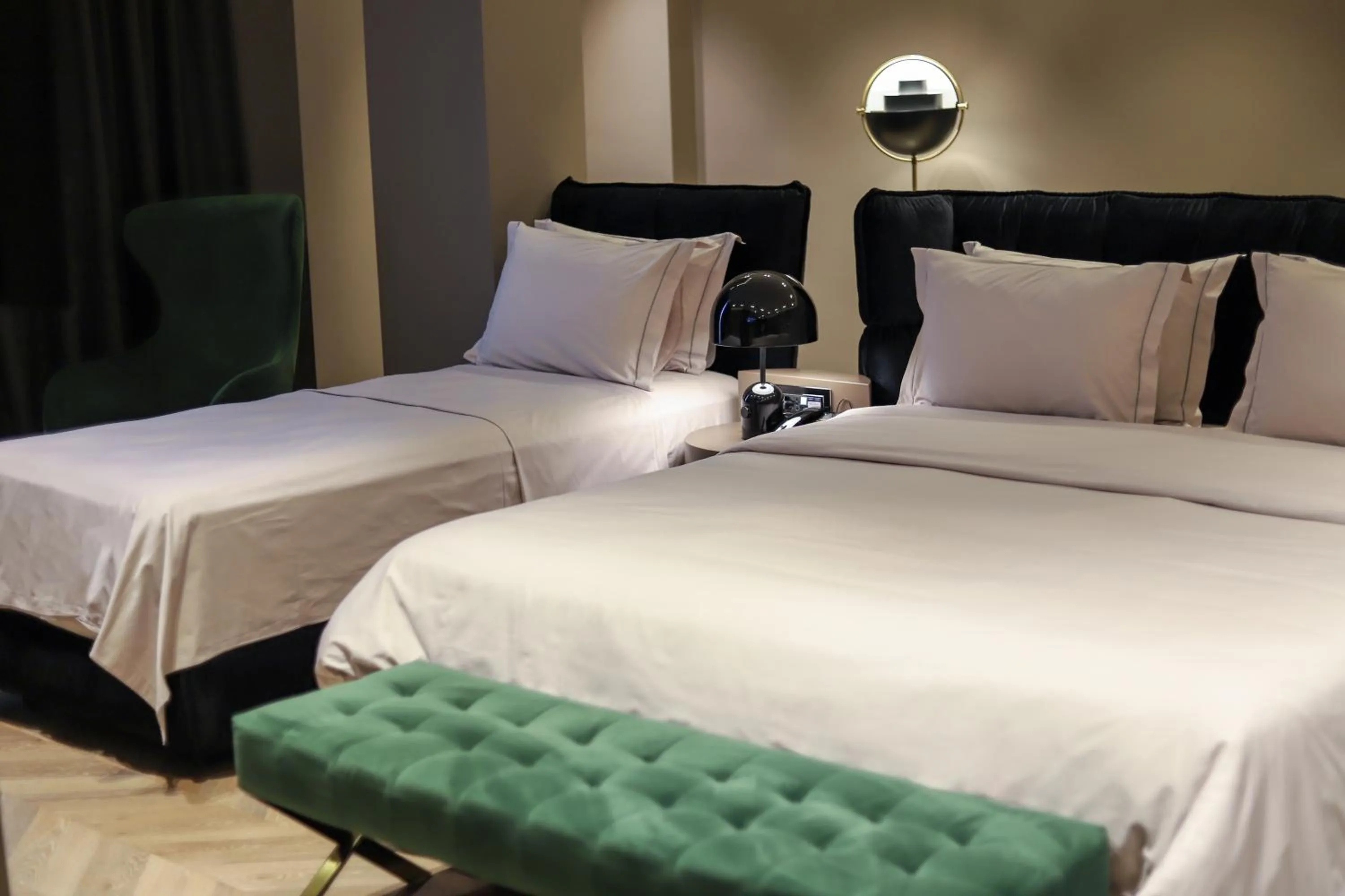 Bedroom, Bed in Hotel Unik