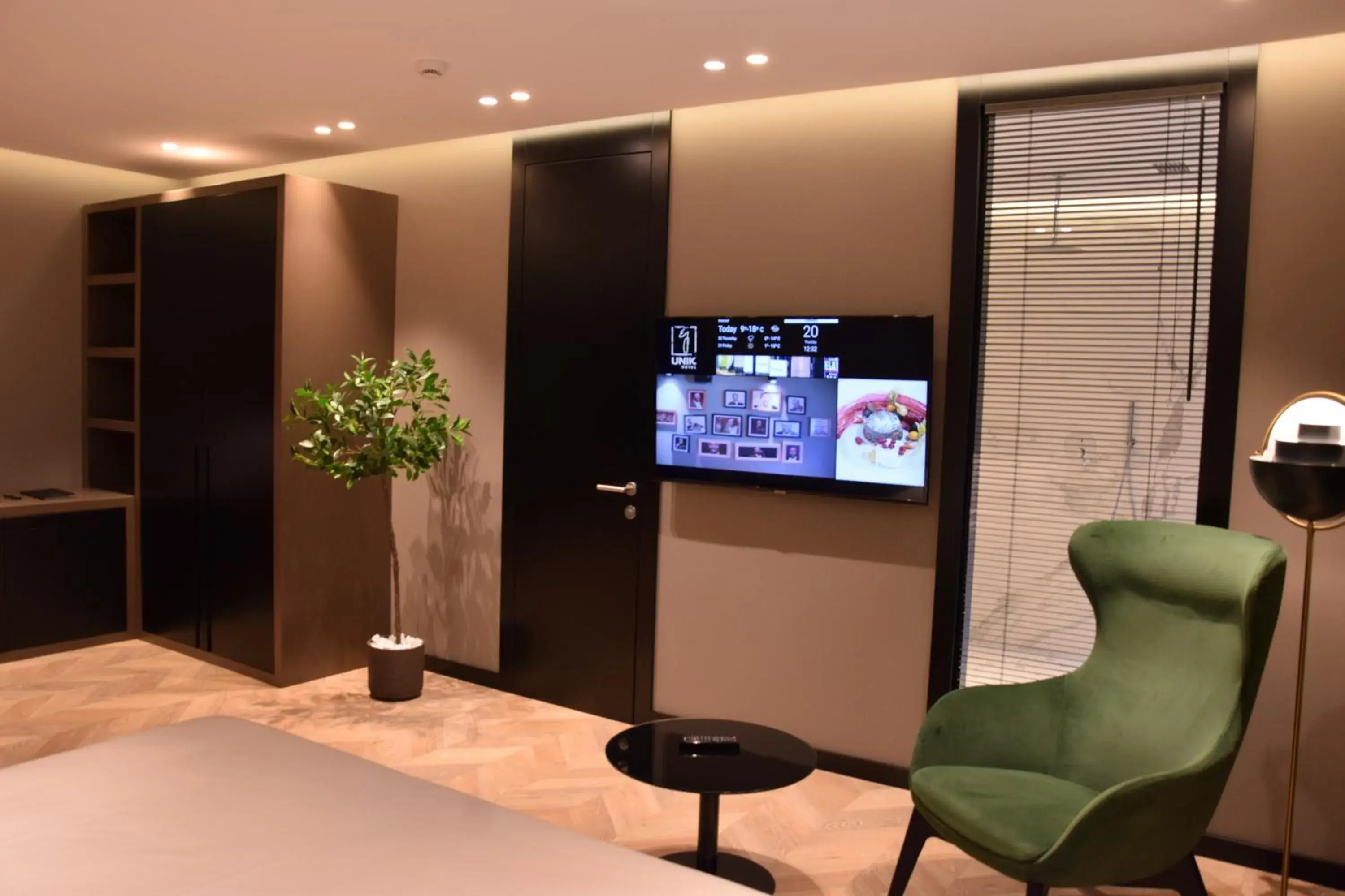 Superior Double Room in Hotel Unik Superior Double Room in Hotel Unik