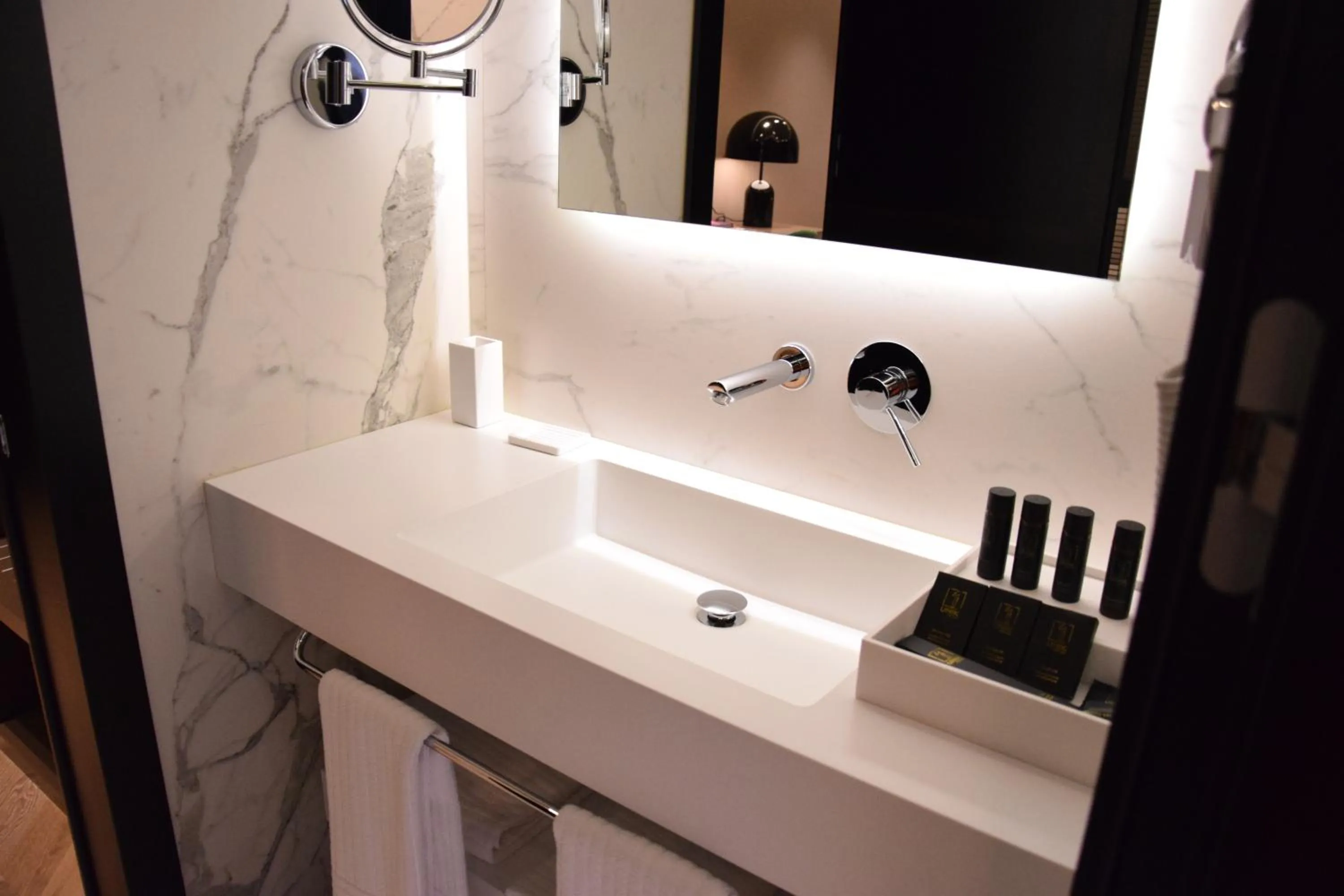 Bathroom in Hotel Unik