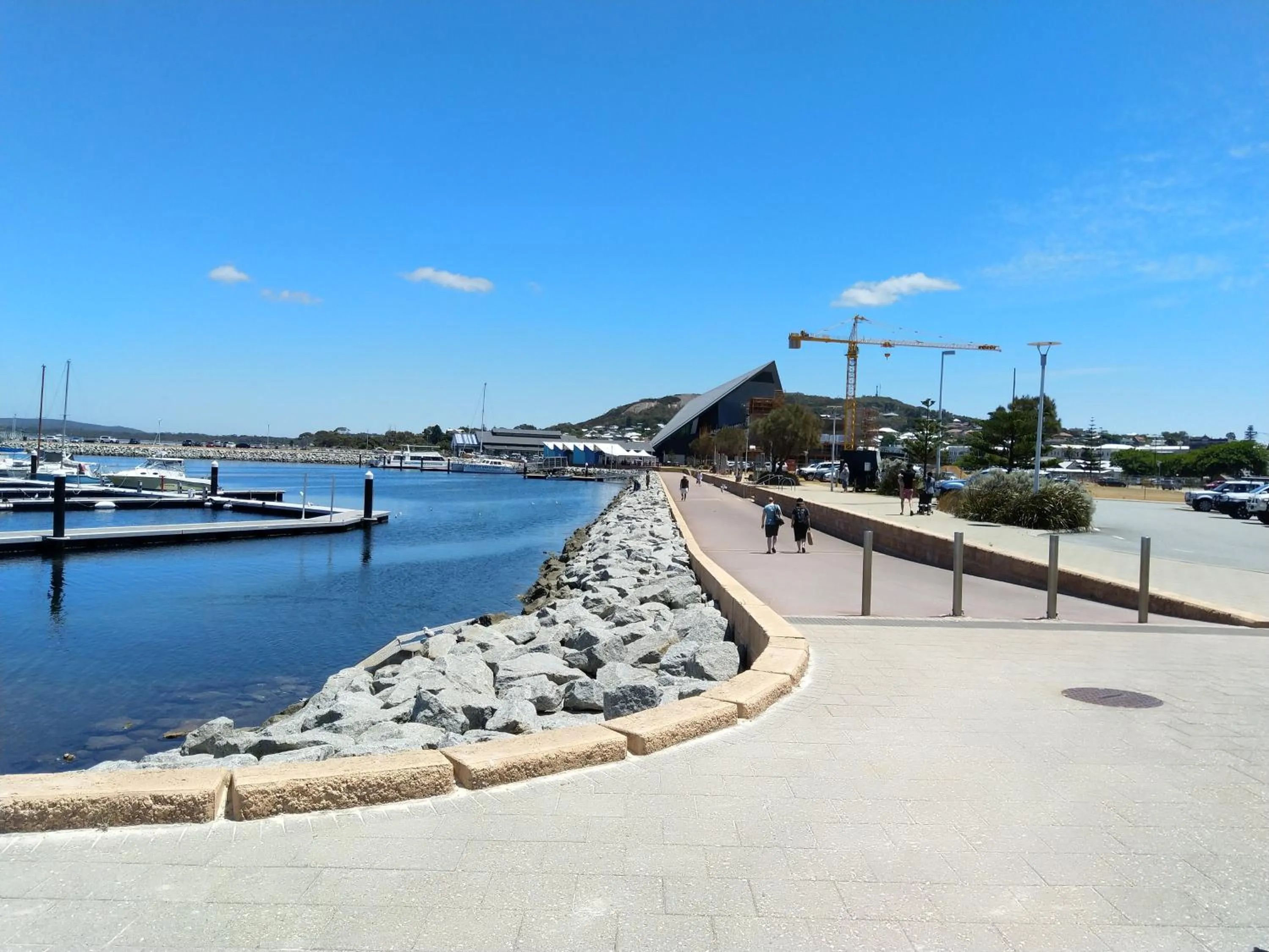 Restaurant/places to eat in C'est La Vie Bed & Breakfast